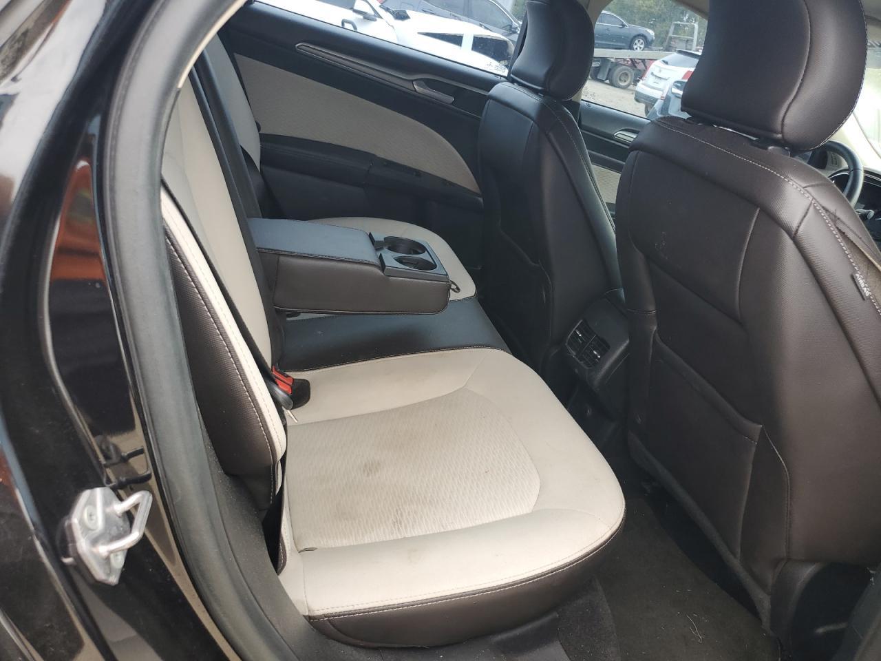 2019 FORD FUSION