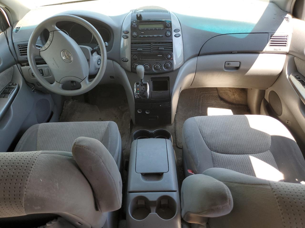 2008 TOYOTA SIENNA