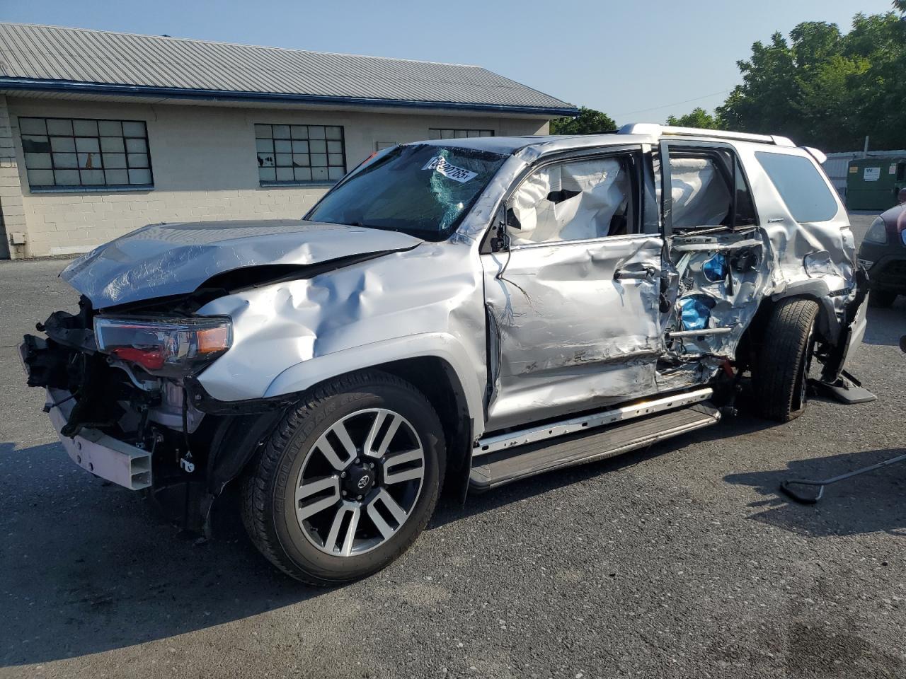 2022 TOYOTA 4Runner