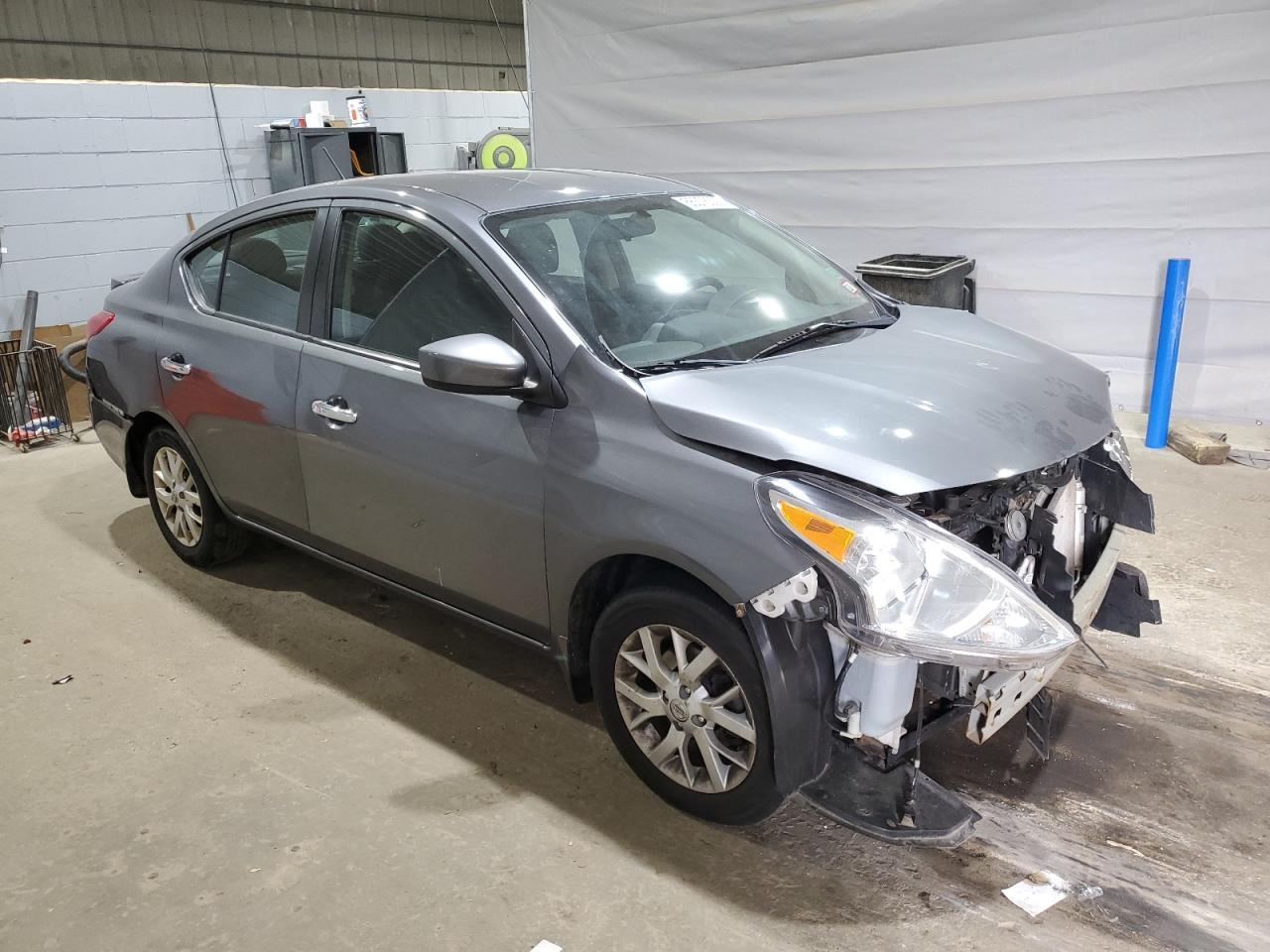2018 NISSAN VERSA