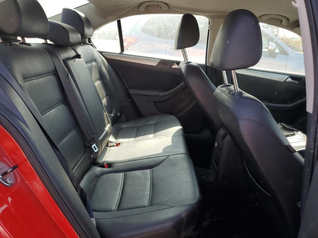 2014 VOLKSWAGEN JETTA