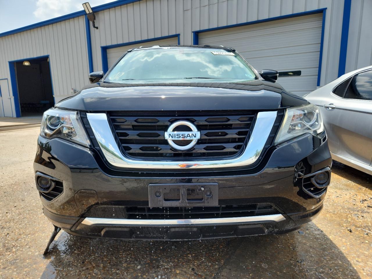 2018 NISSAN PATHFINDER