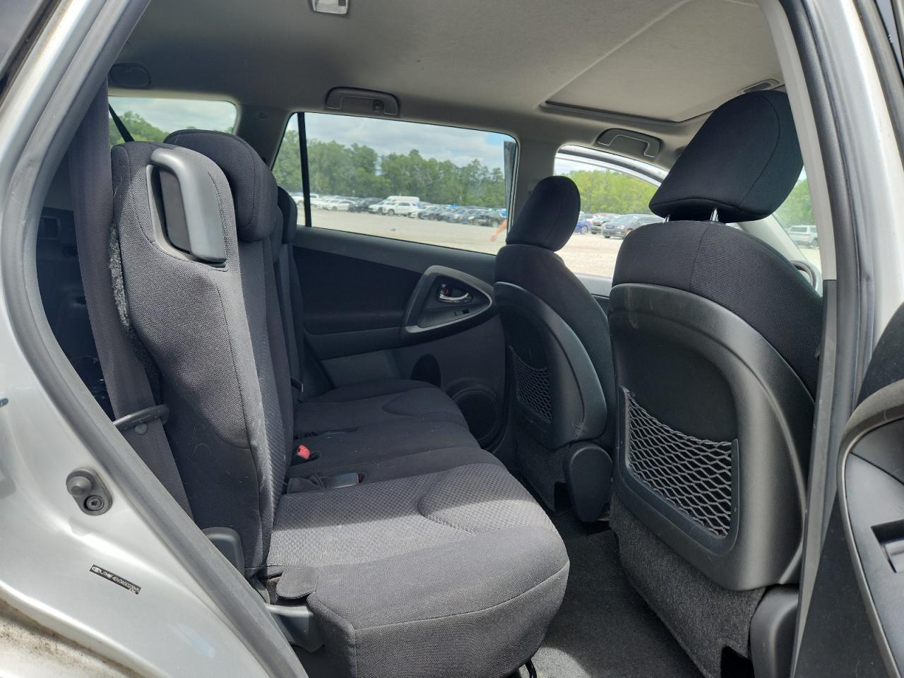 2010 TOYOTA RAV4