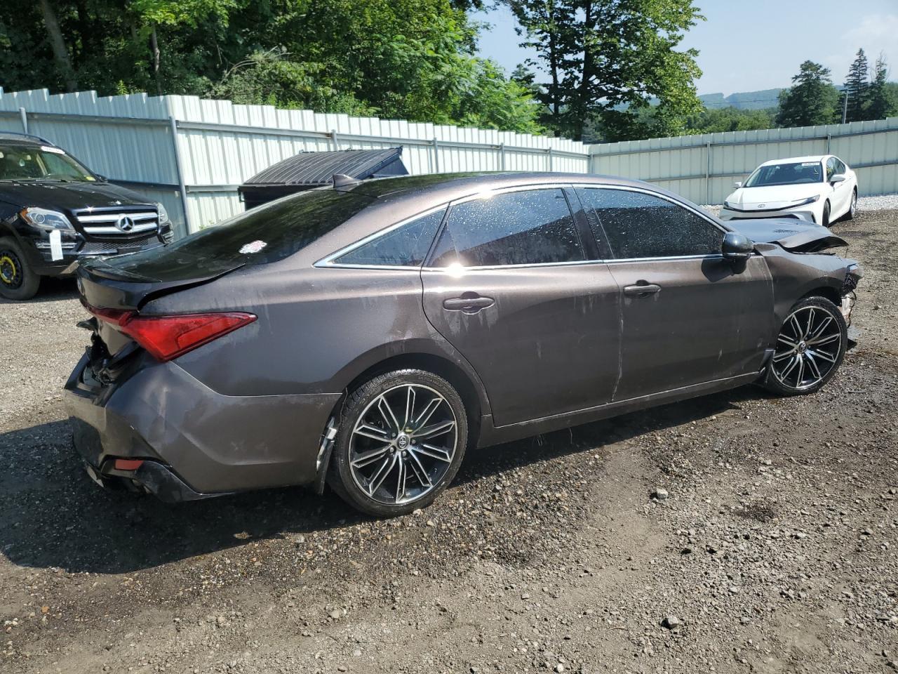 2019 TOYOTA Avalon