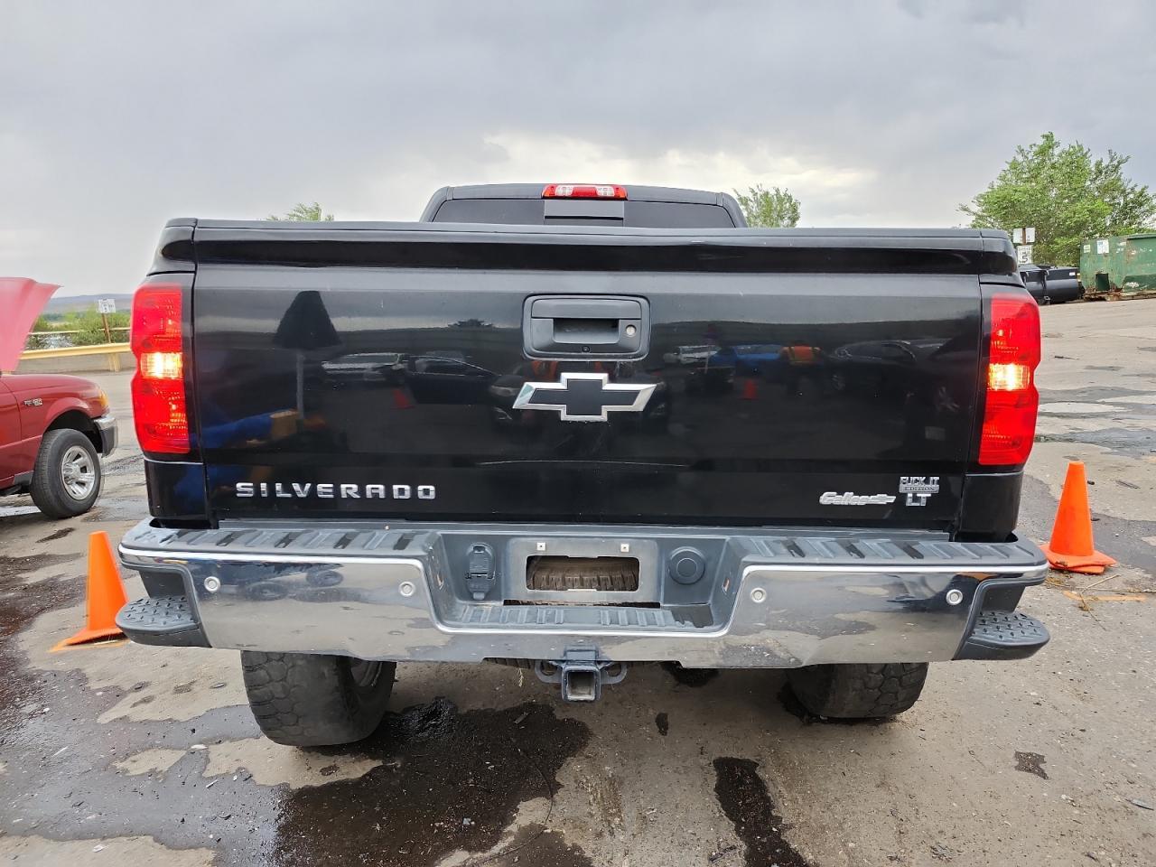 2018 CHEVROLET Silverado