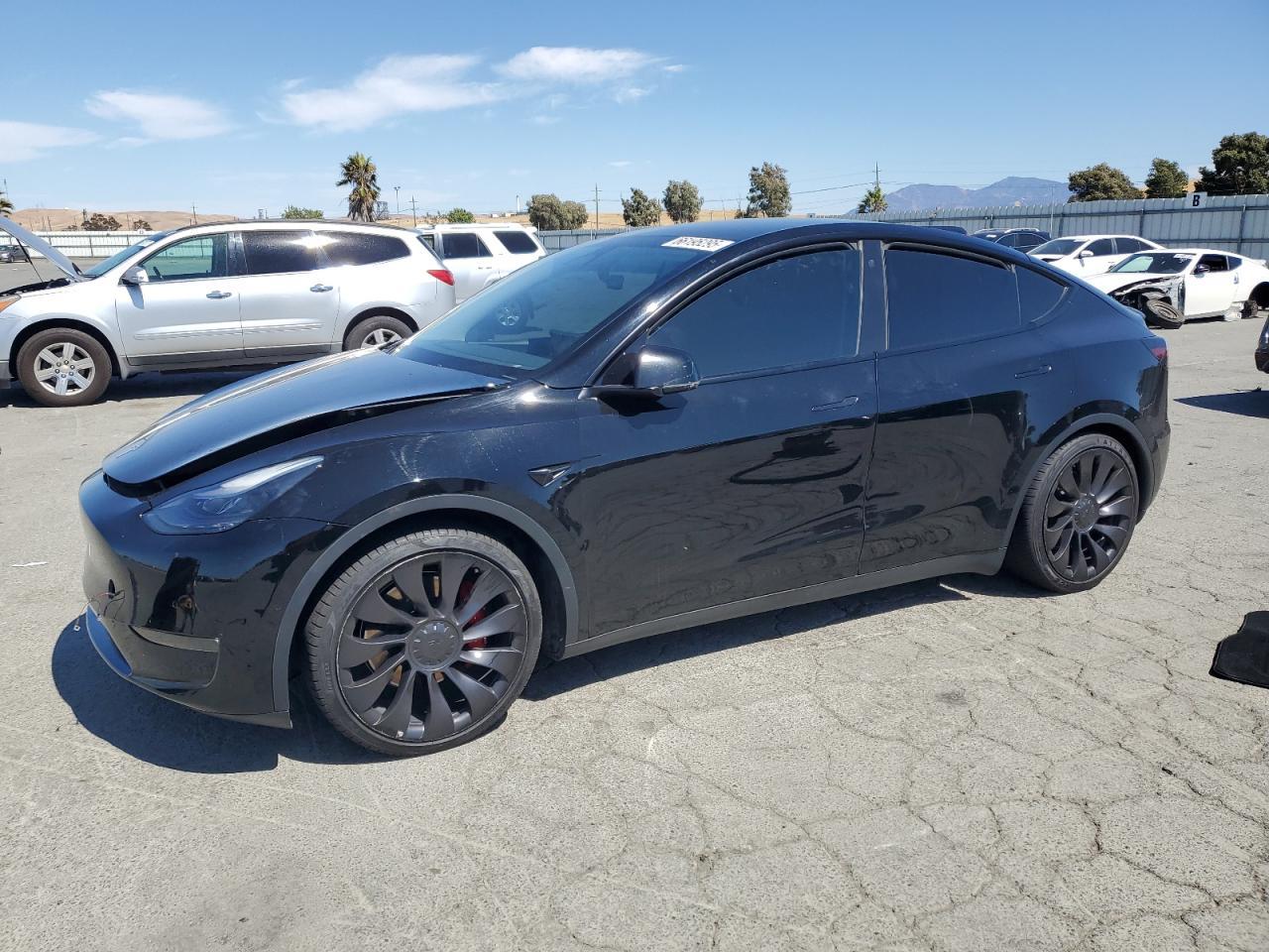 2022 TESLA MODEL Y