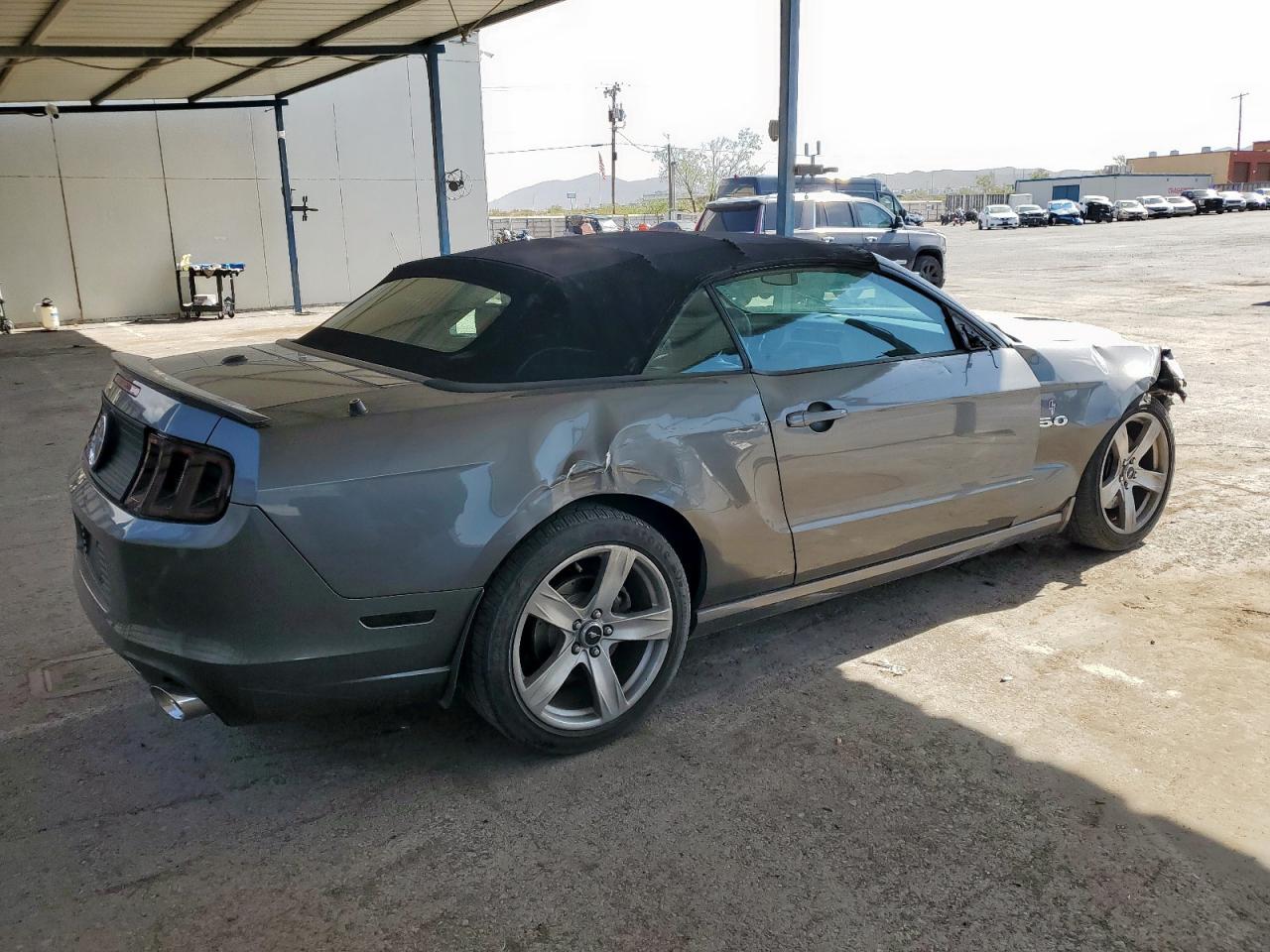 2013 FORD MUSTANG