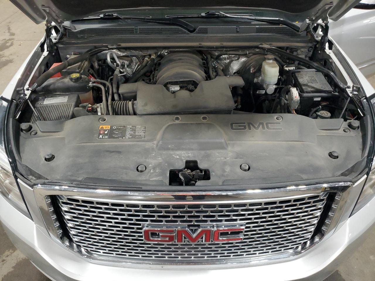 2016 GMC Yukon