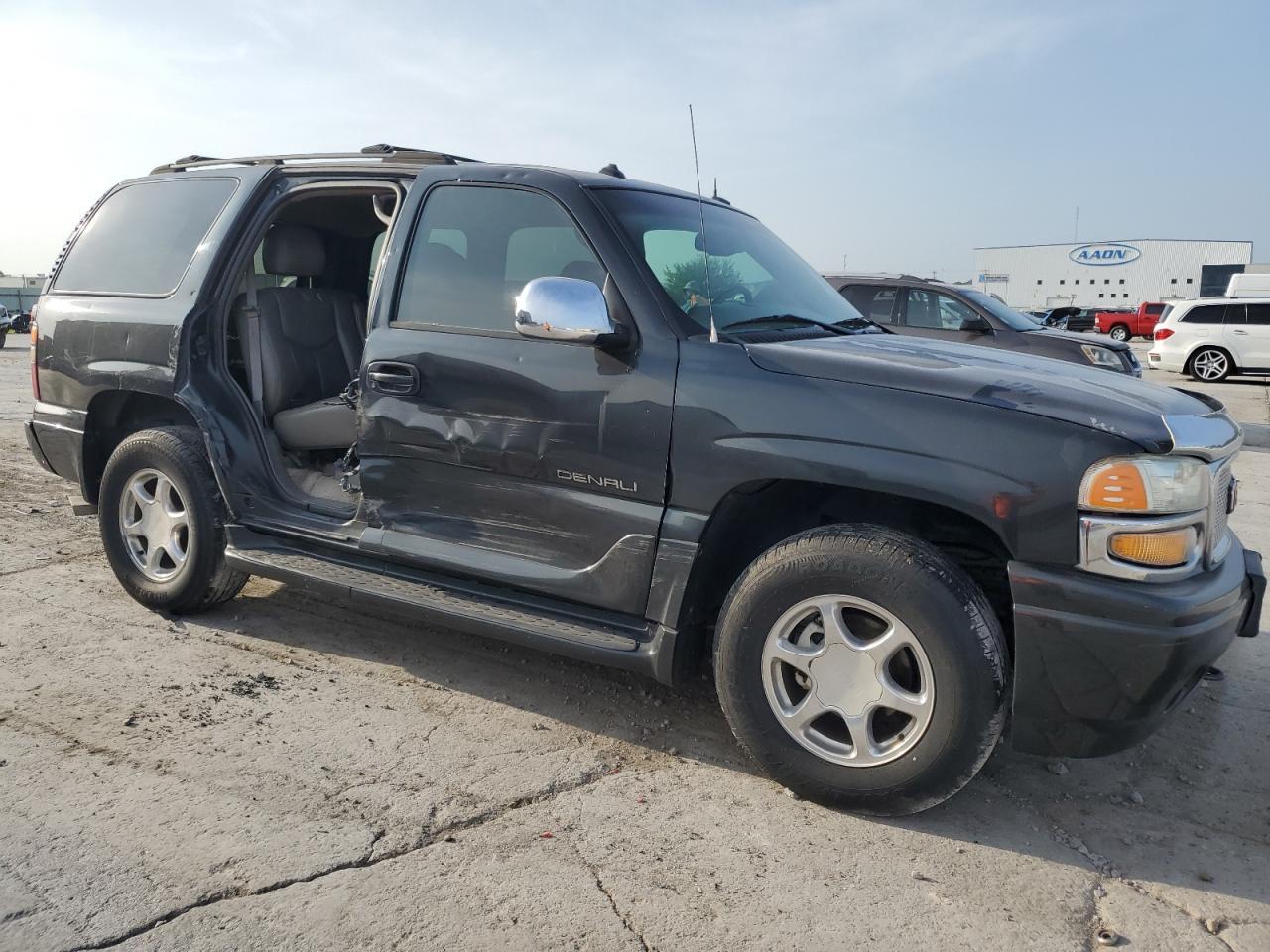 2003 GMC Yukon