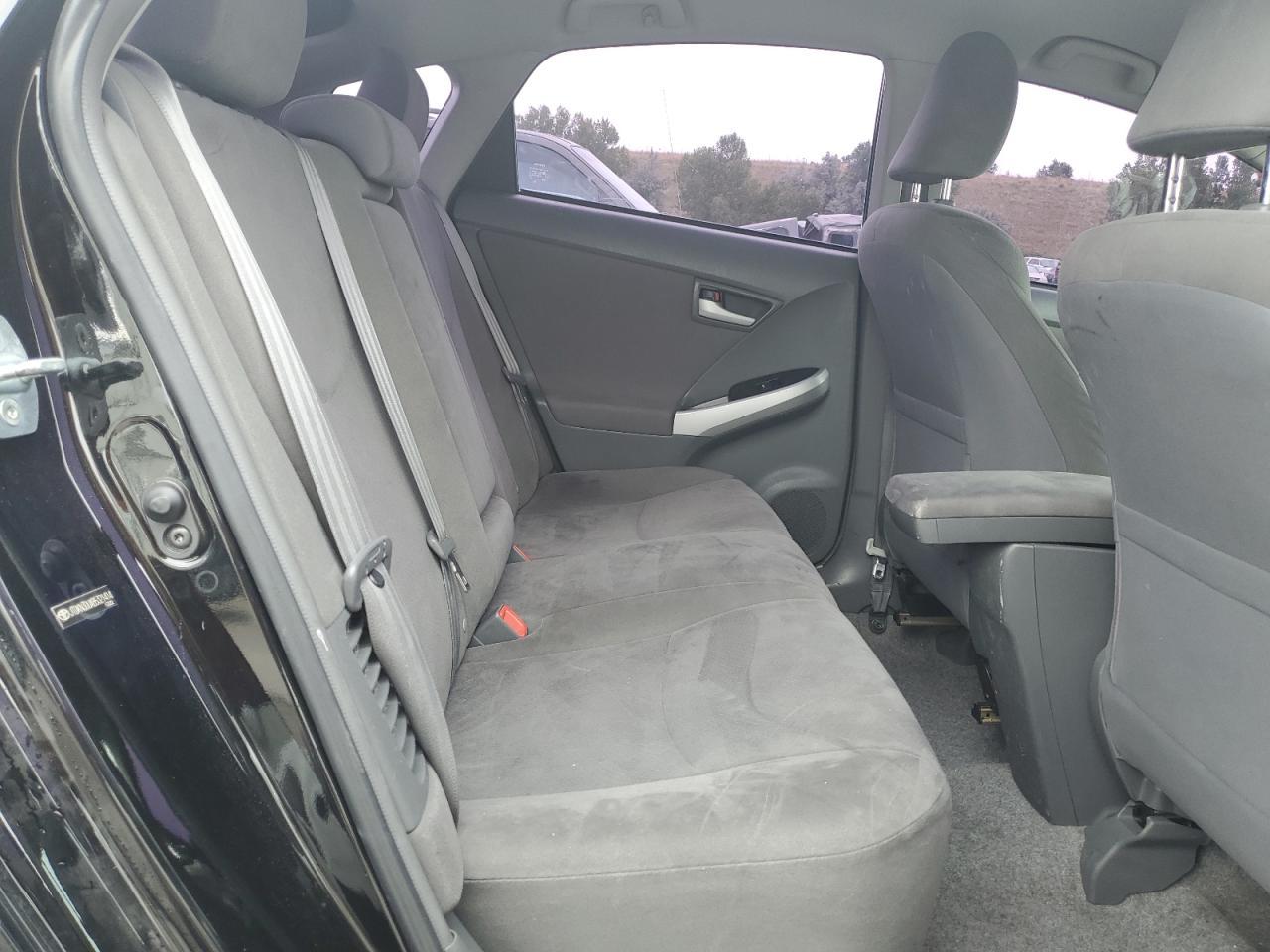 2011 TOYOTA PRIUS