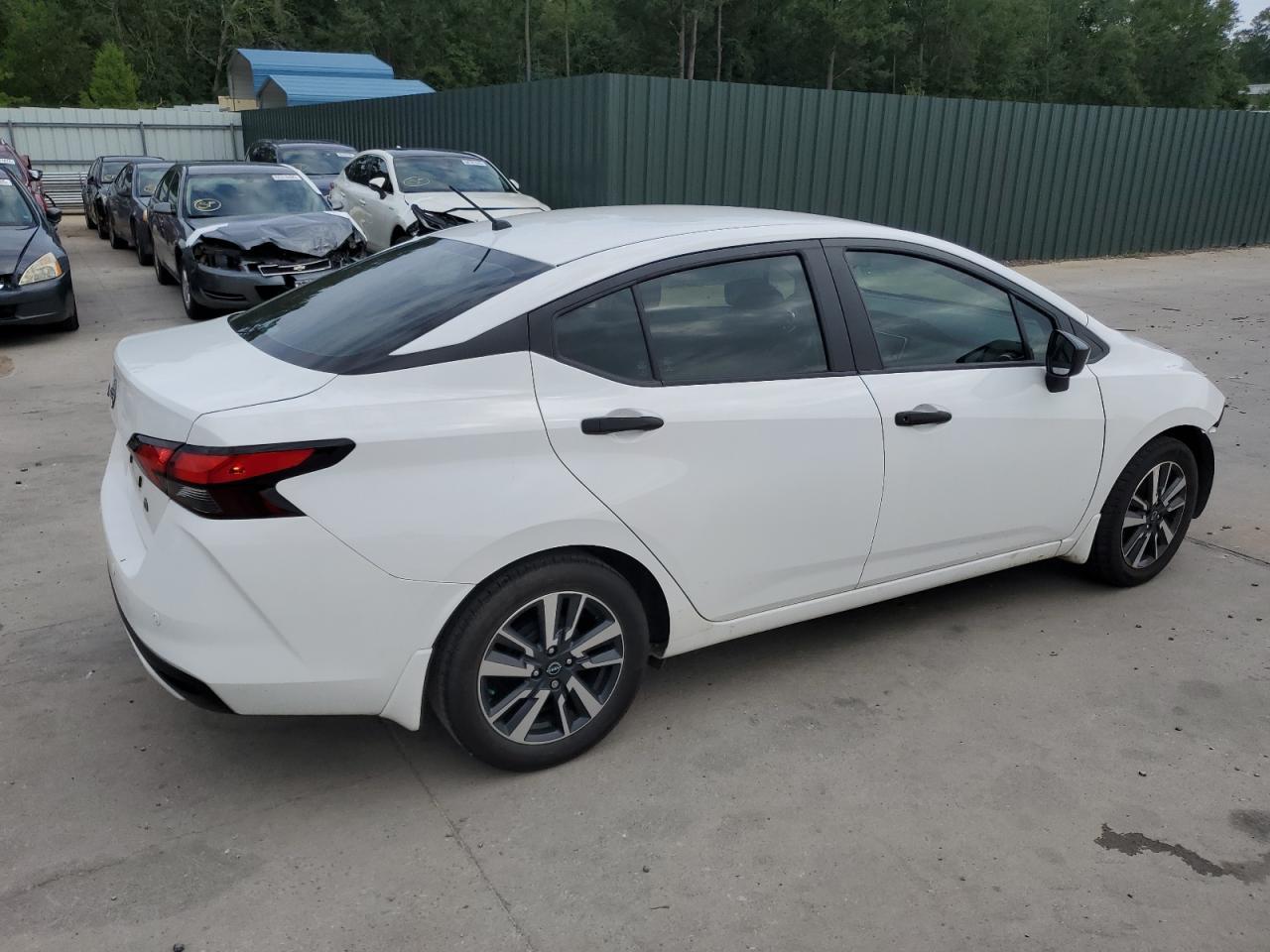 2024 NISSAN VERSA