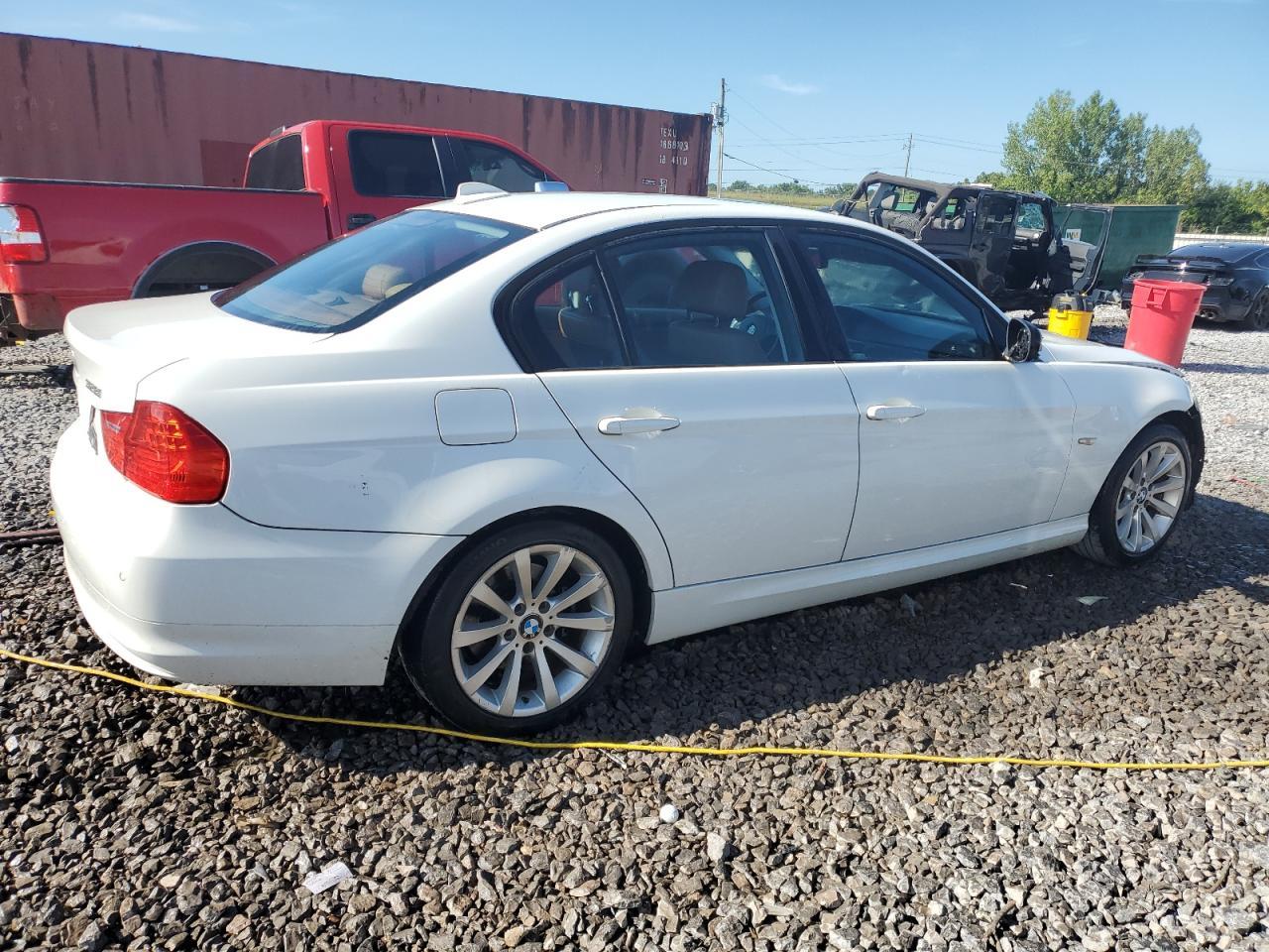 2011 BMW 3 SERIES
