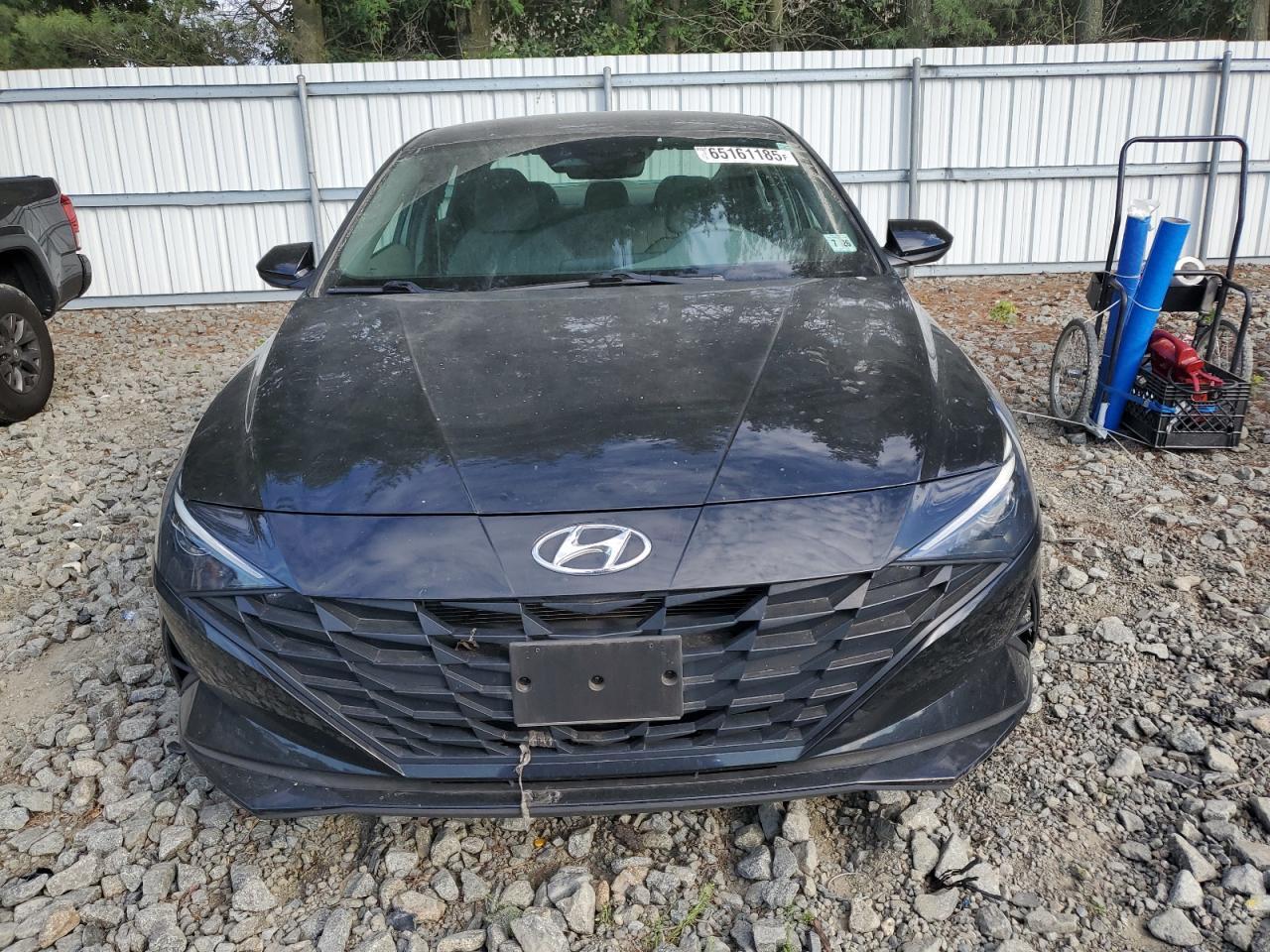 2022 HYUNDAI ELANTRA