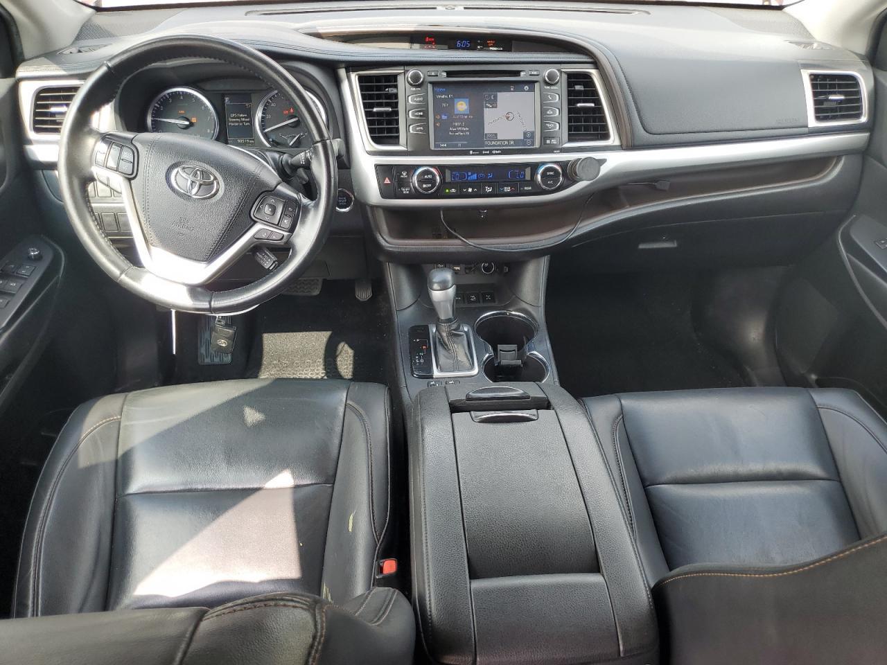 2019 TOYOTA HIGHLANDER