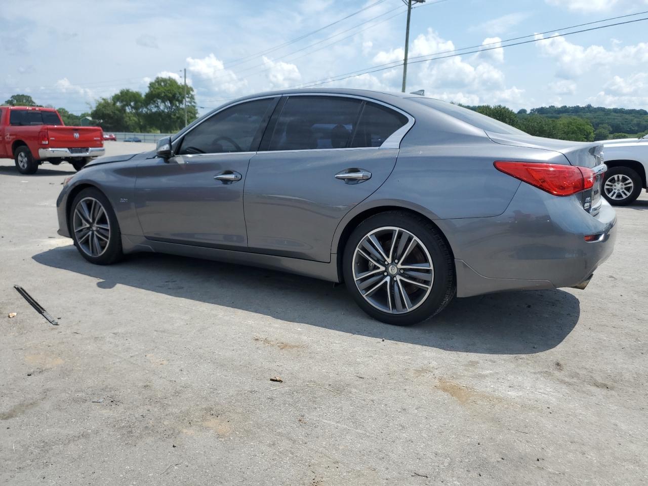 2017 INFINITI Q50