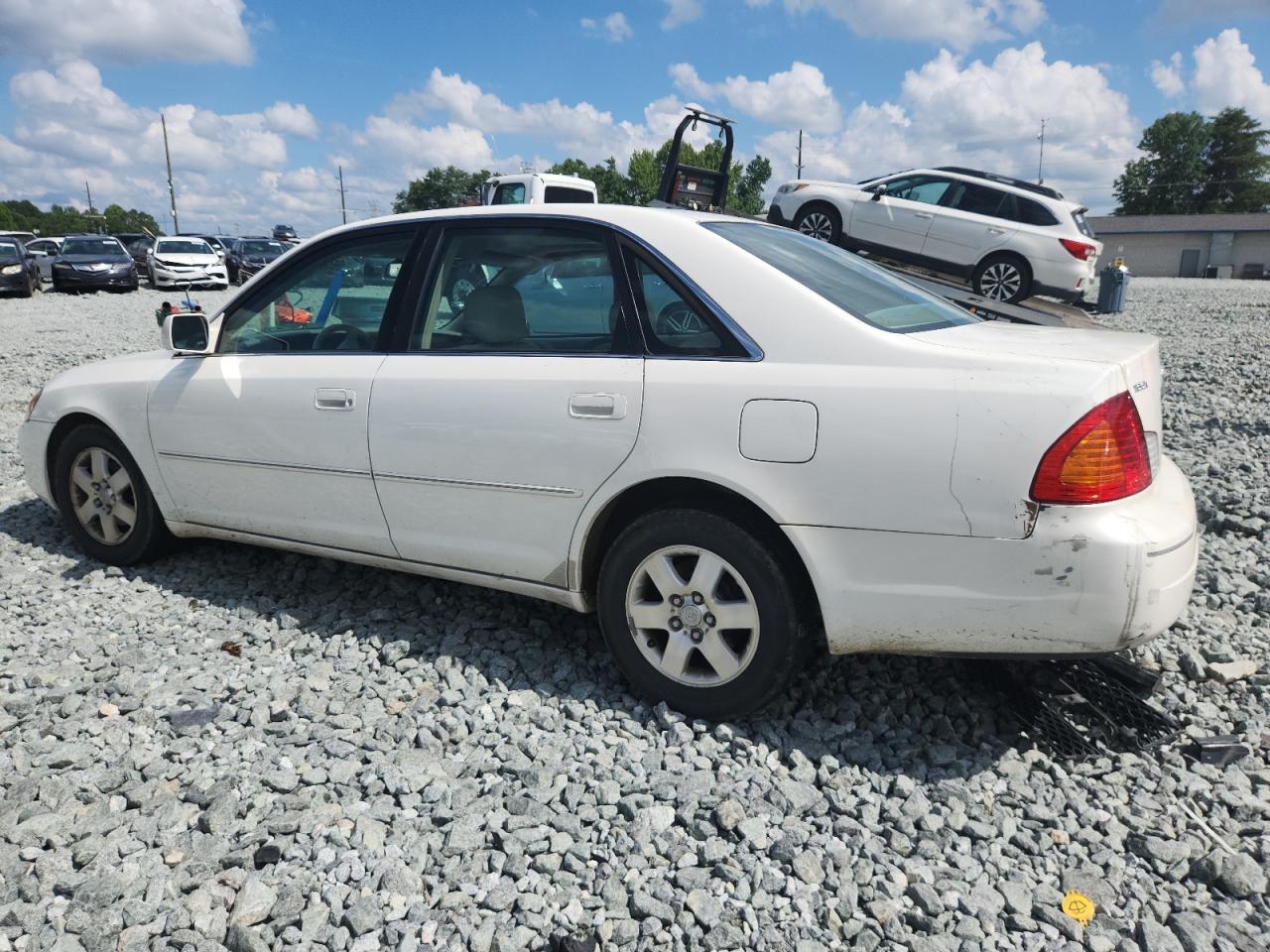 2002 TOYOTA Avalon