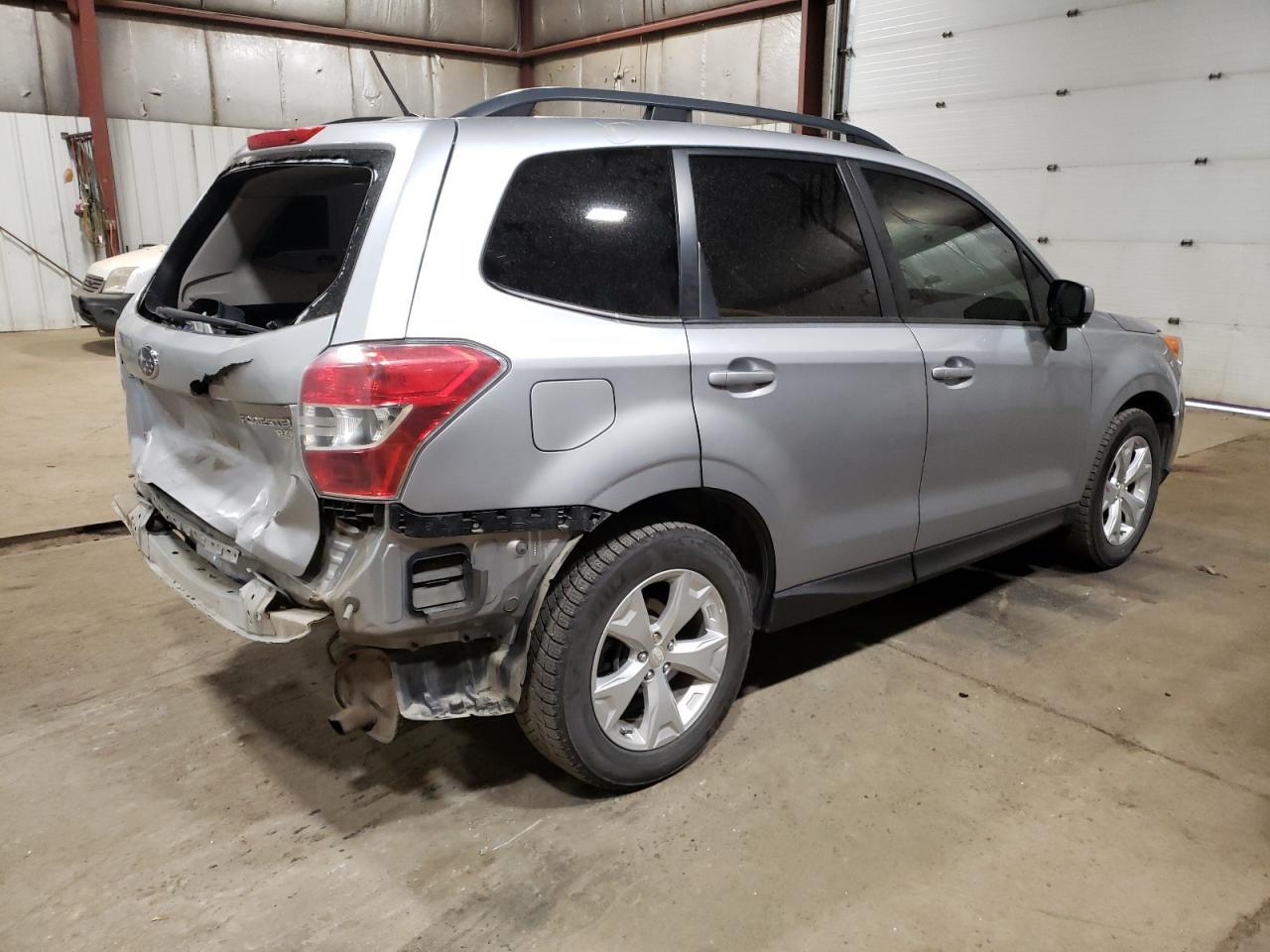 2015 SUBARU FORESTER