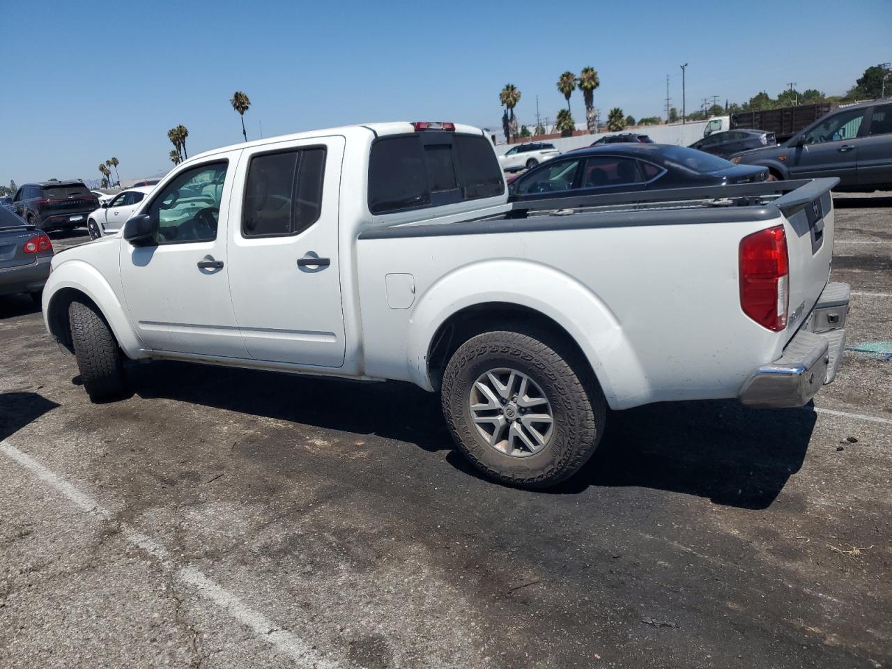 2017 NISSAN Frontier