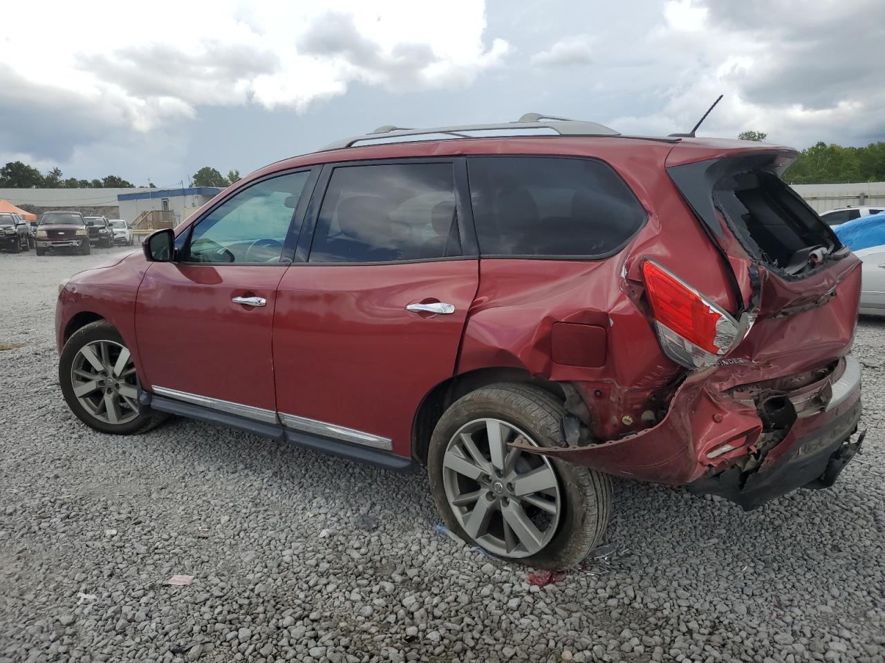 2016 NISSAN PATHFINDER