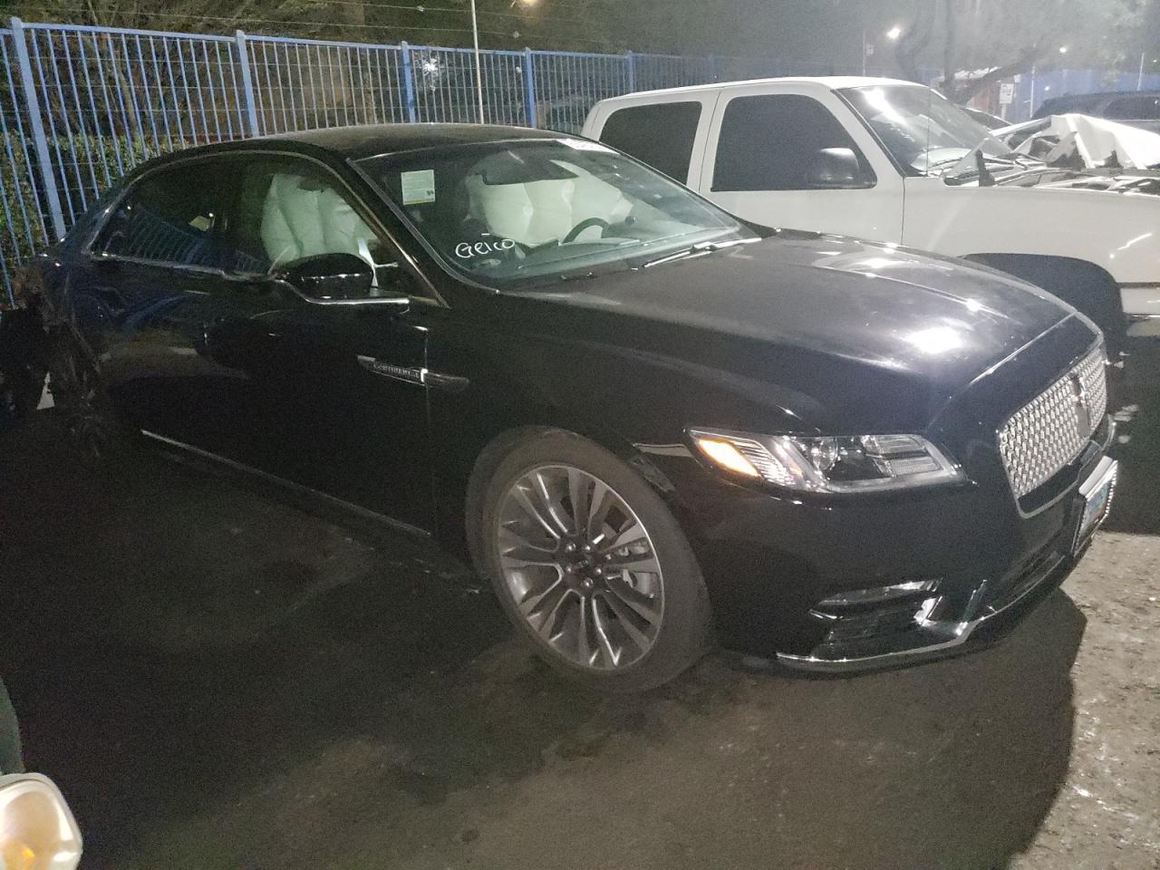 2019 LINCOLN Continental