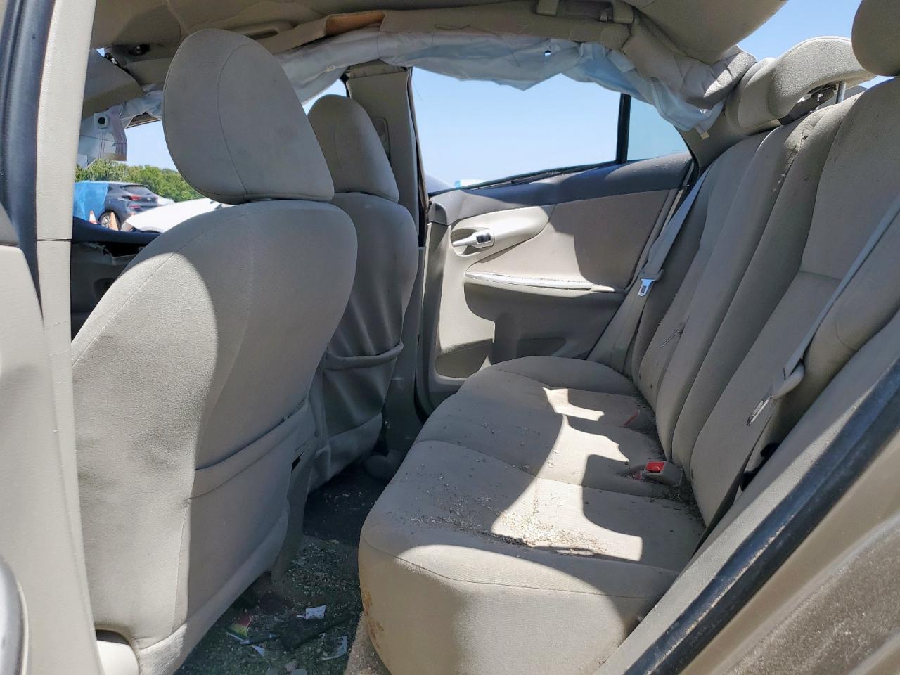 2010 TOYOTA COROLLA