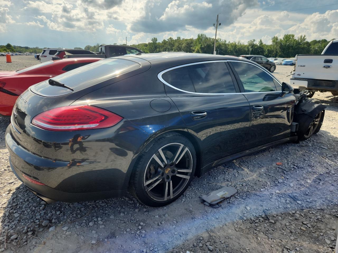 2016 PORSCHE Panamera