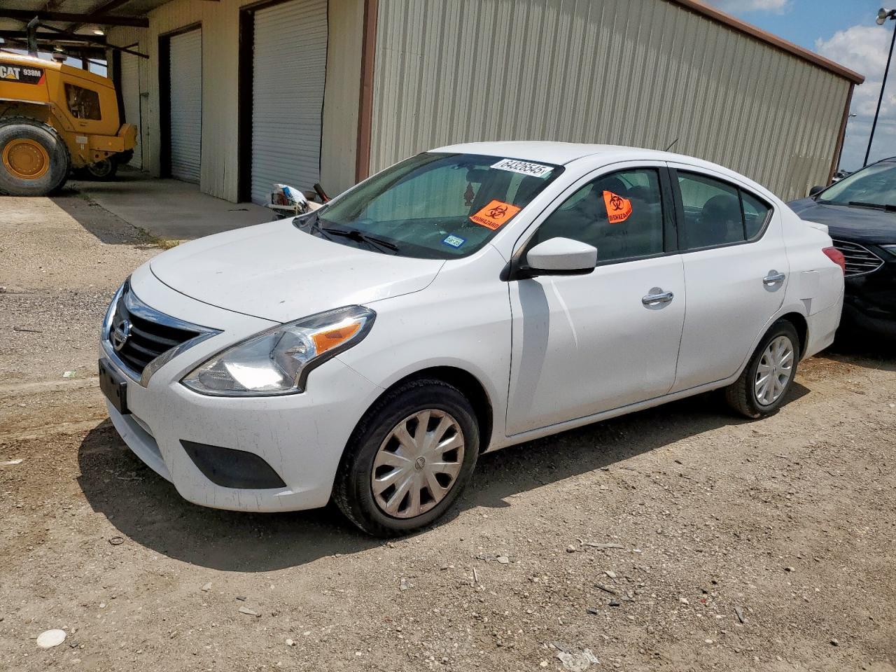 2019 NISSAN VERSA