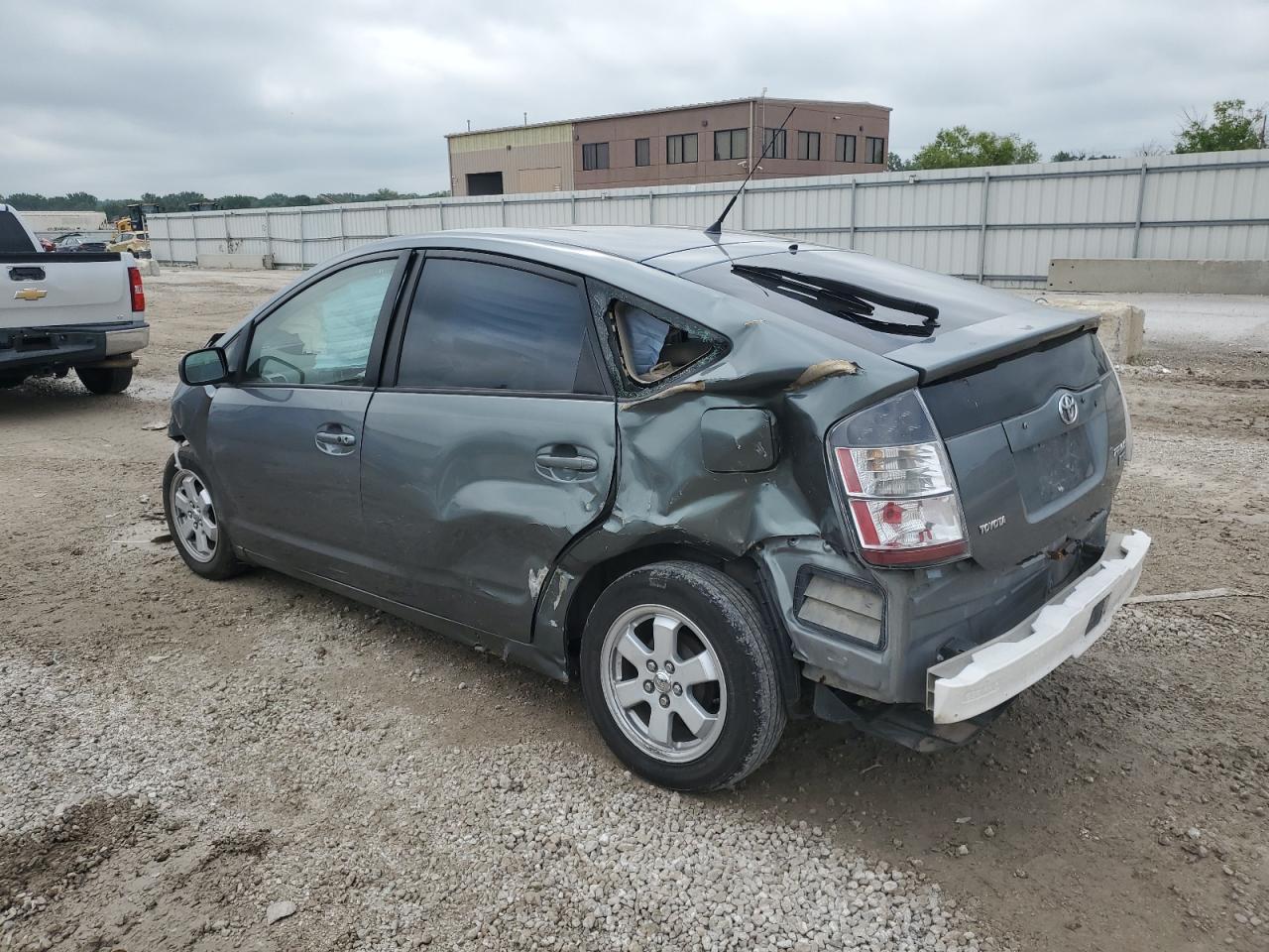 2004 TOYOTA PRIUS