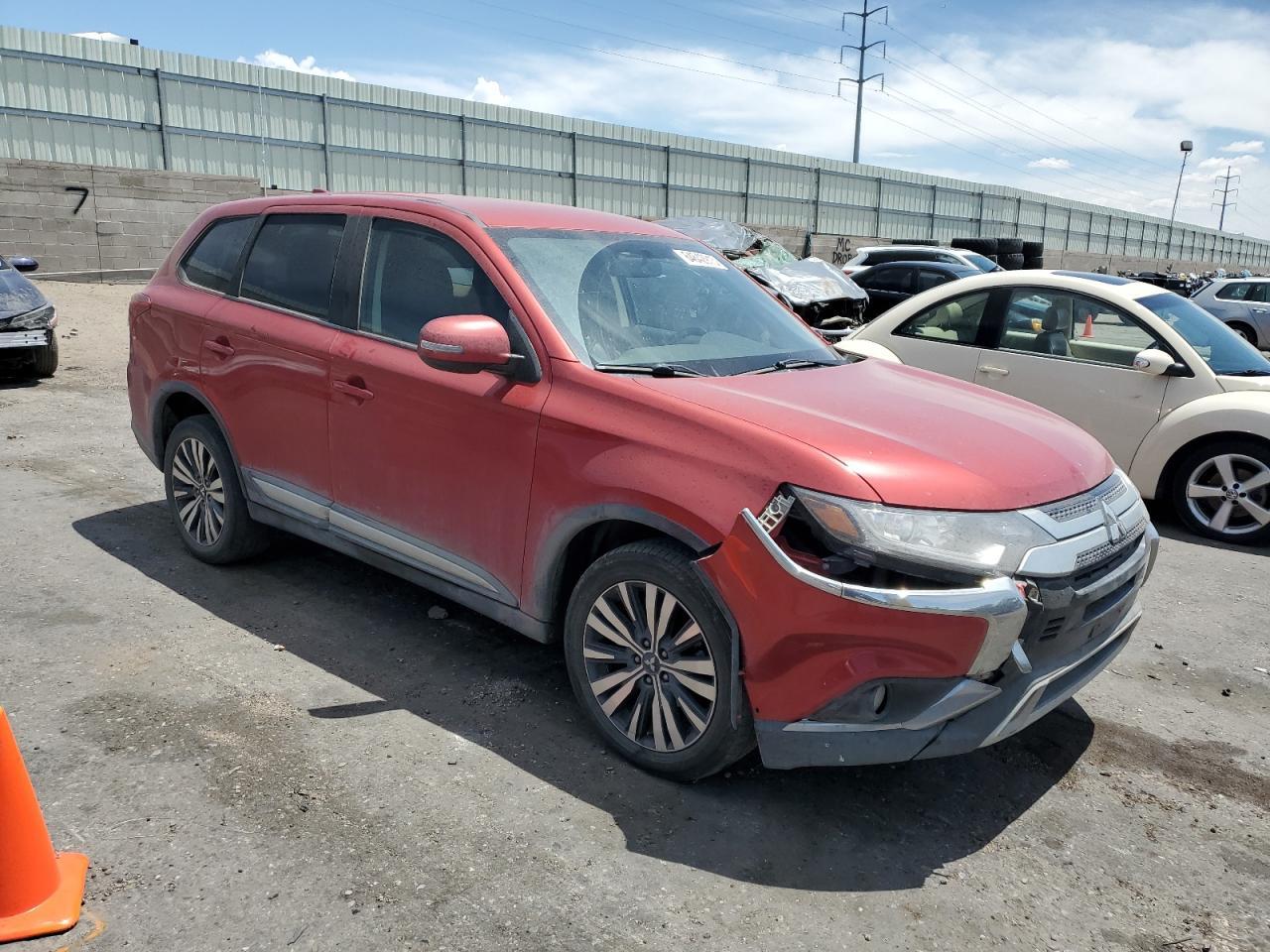 2019 MITSUBISHI outlander