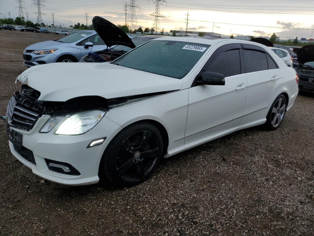 2011 MERCEDES-BENZ E-Class