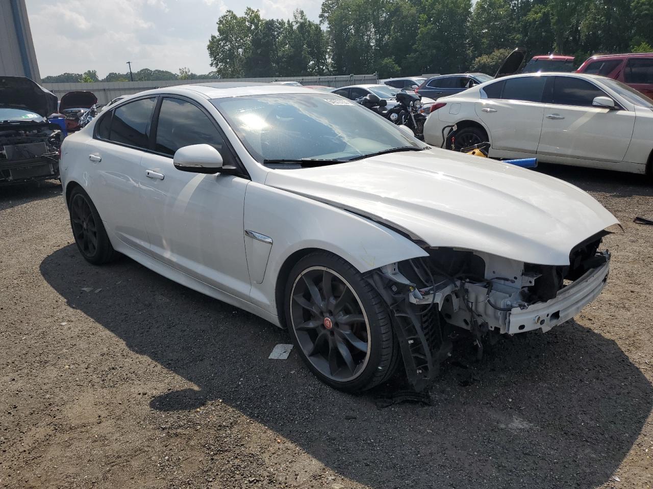 2015 JAGUAR XF