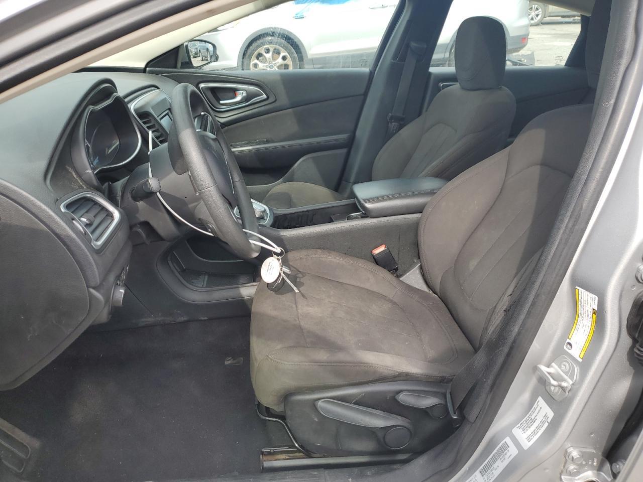 2015 CHRYSLER 200