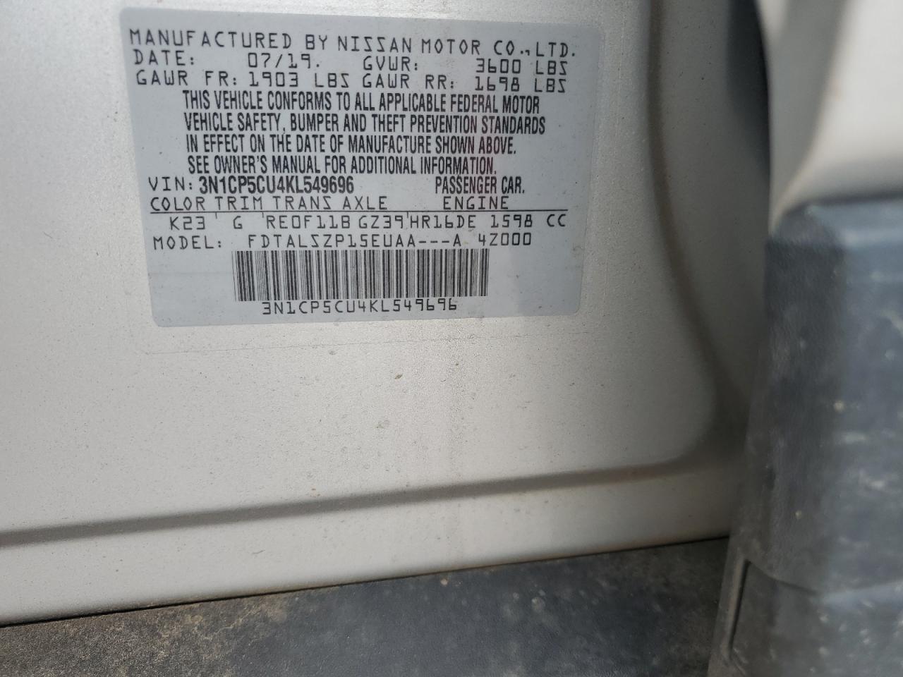 2019 NISSAN KICKS