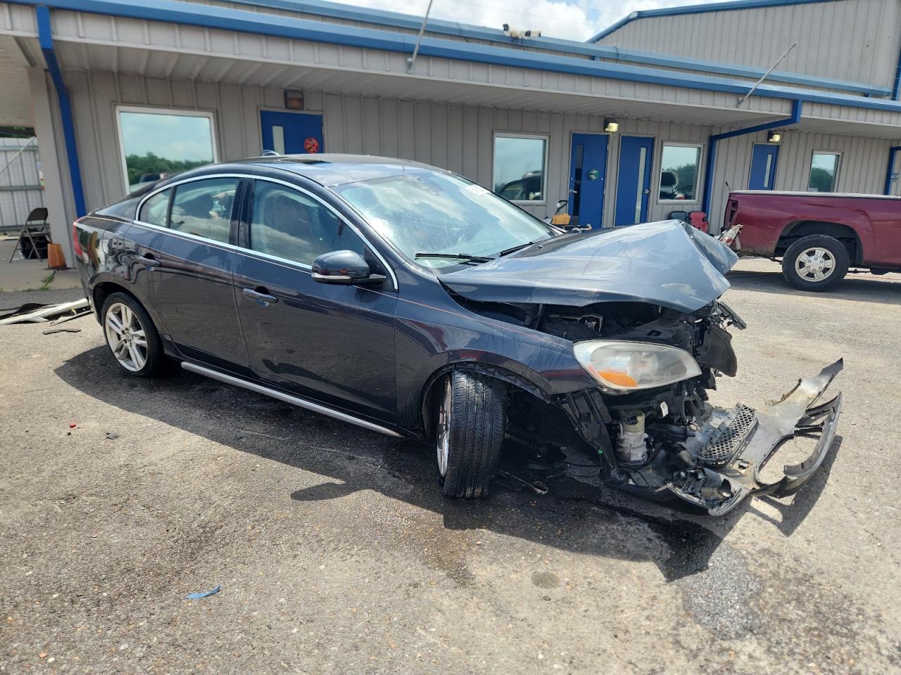 2012 VOLVO S60