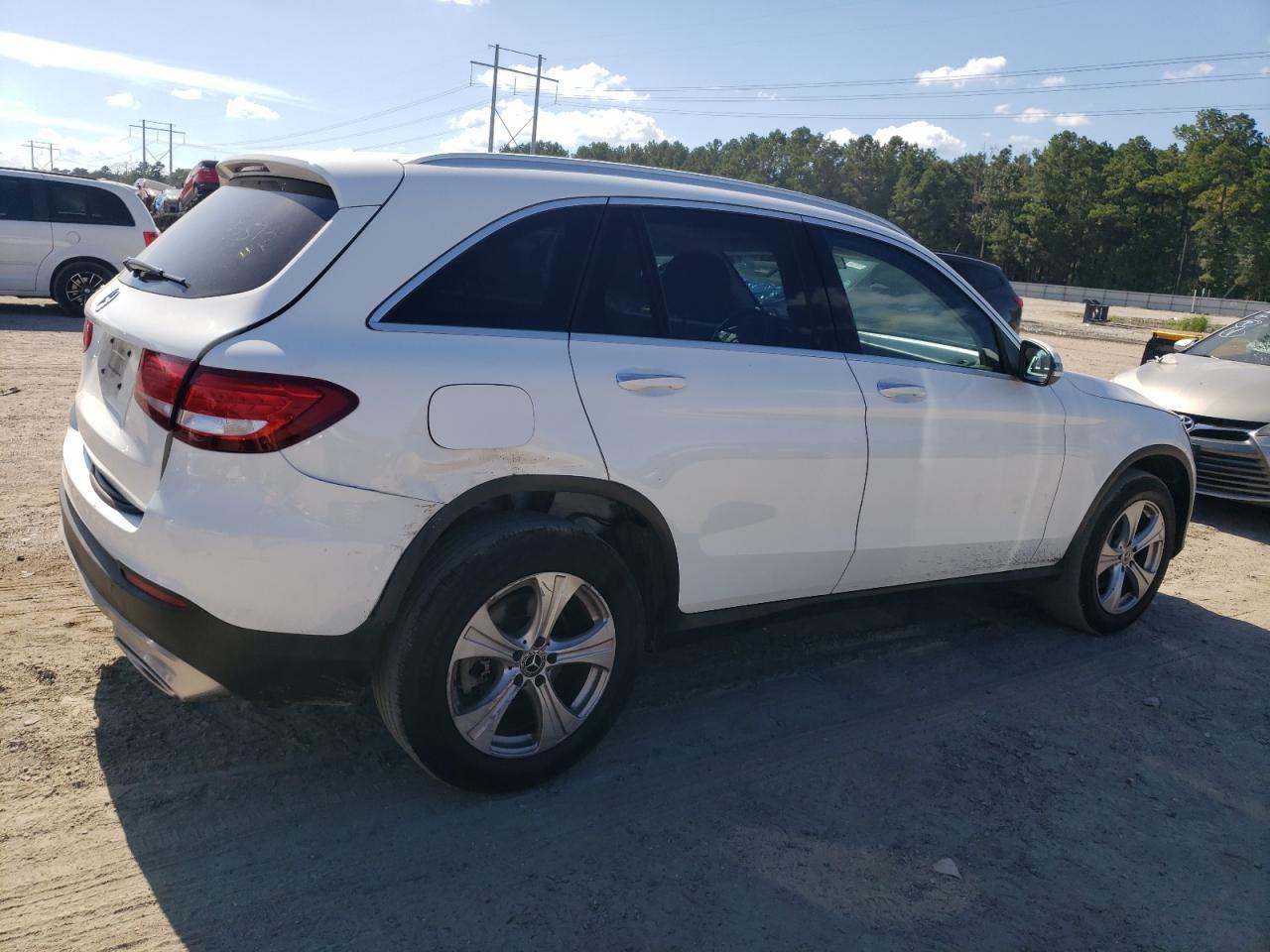 2017 MERCEDES-BENZ GLC-Class