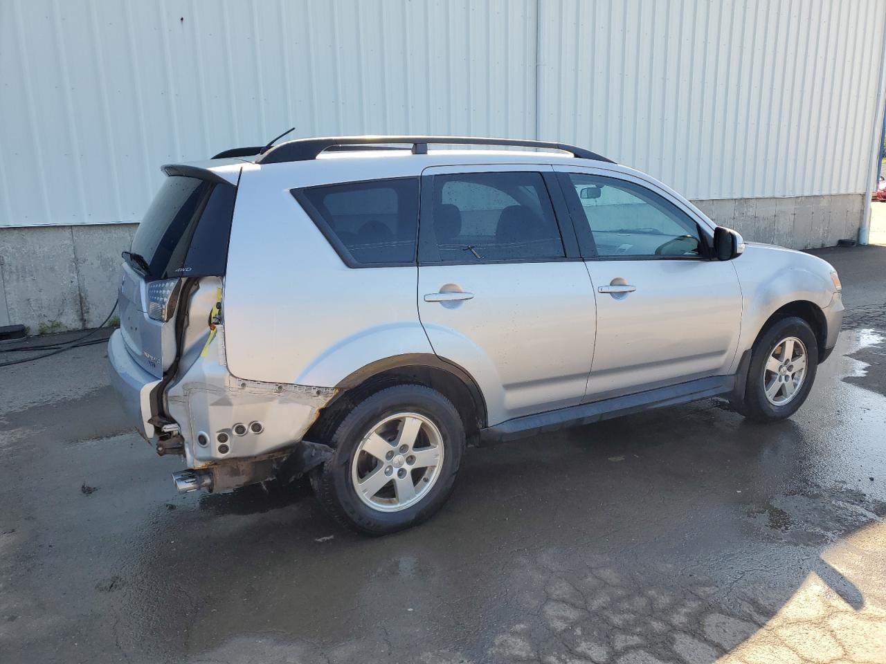 2010 MITSUBISHI outlander