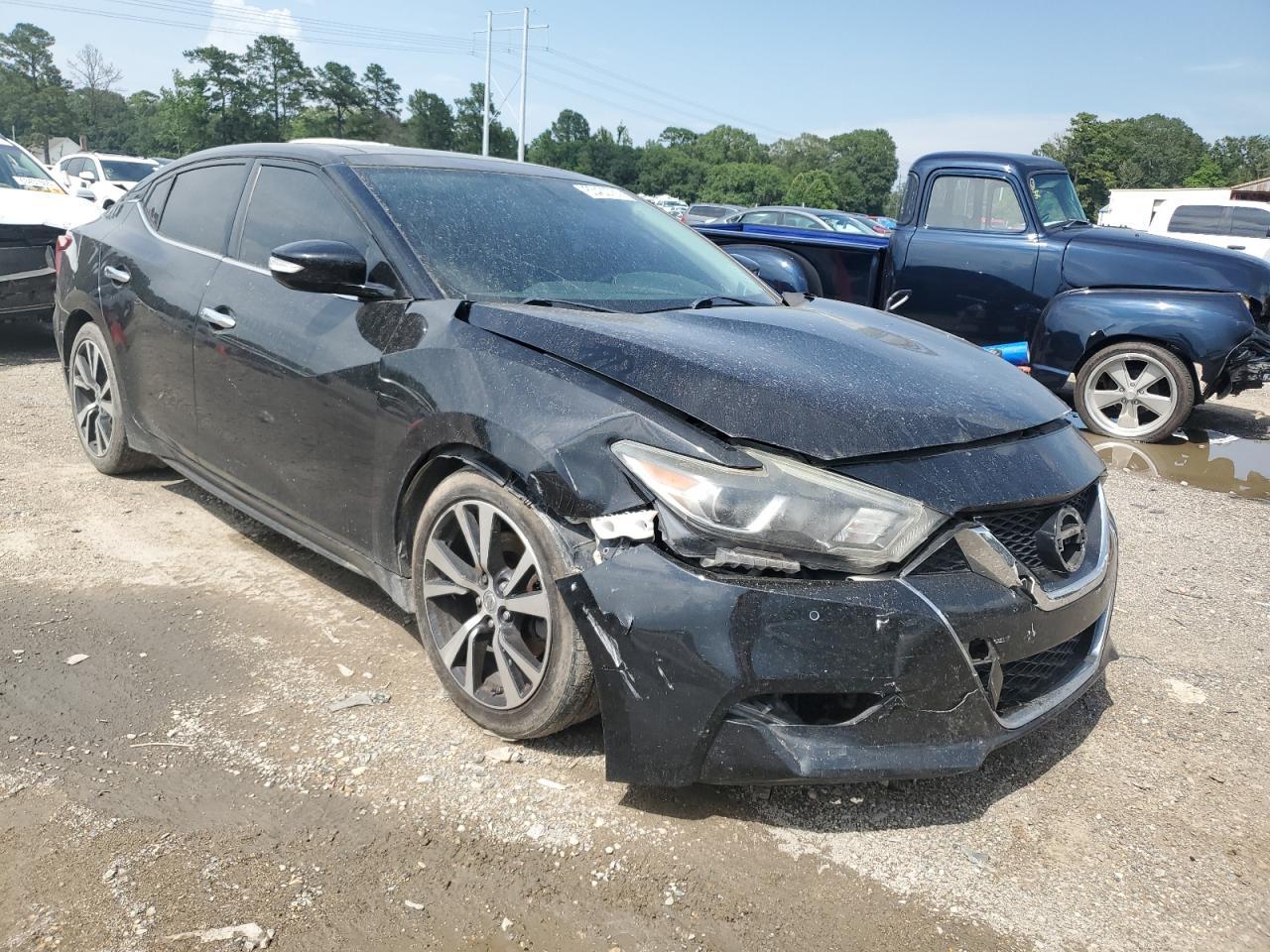2018 NISSAN Maxima