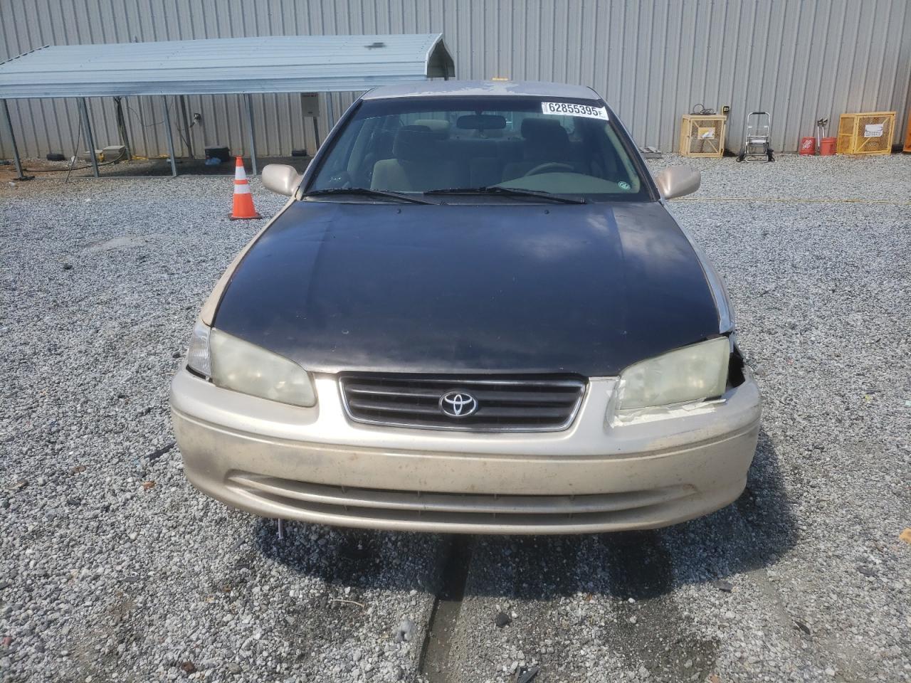 2001 TOYOTA CAMRY