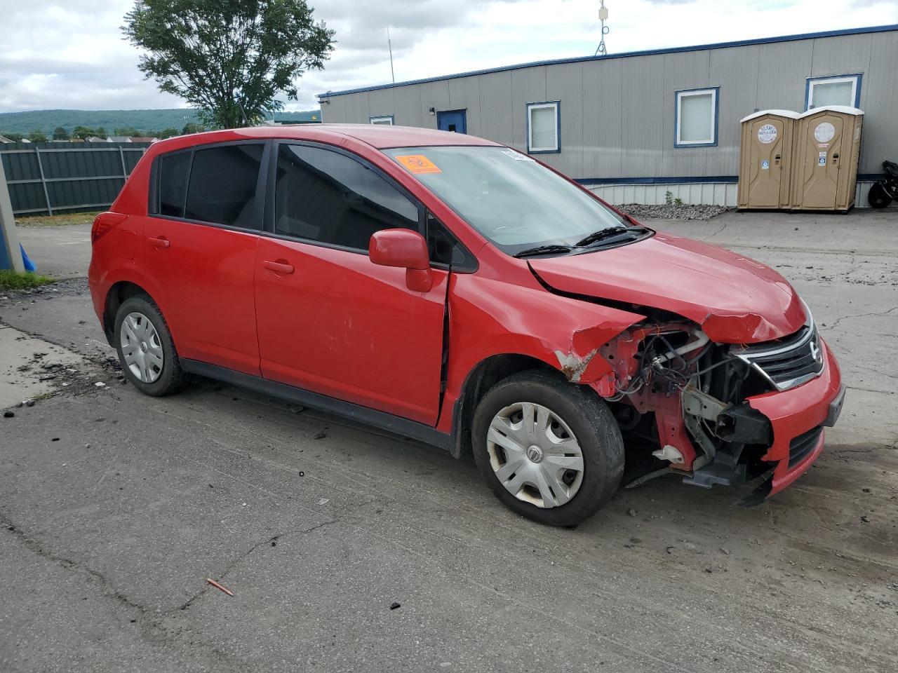 2010 NISSAN VERSA