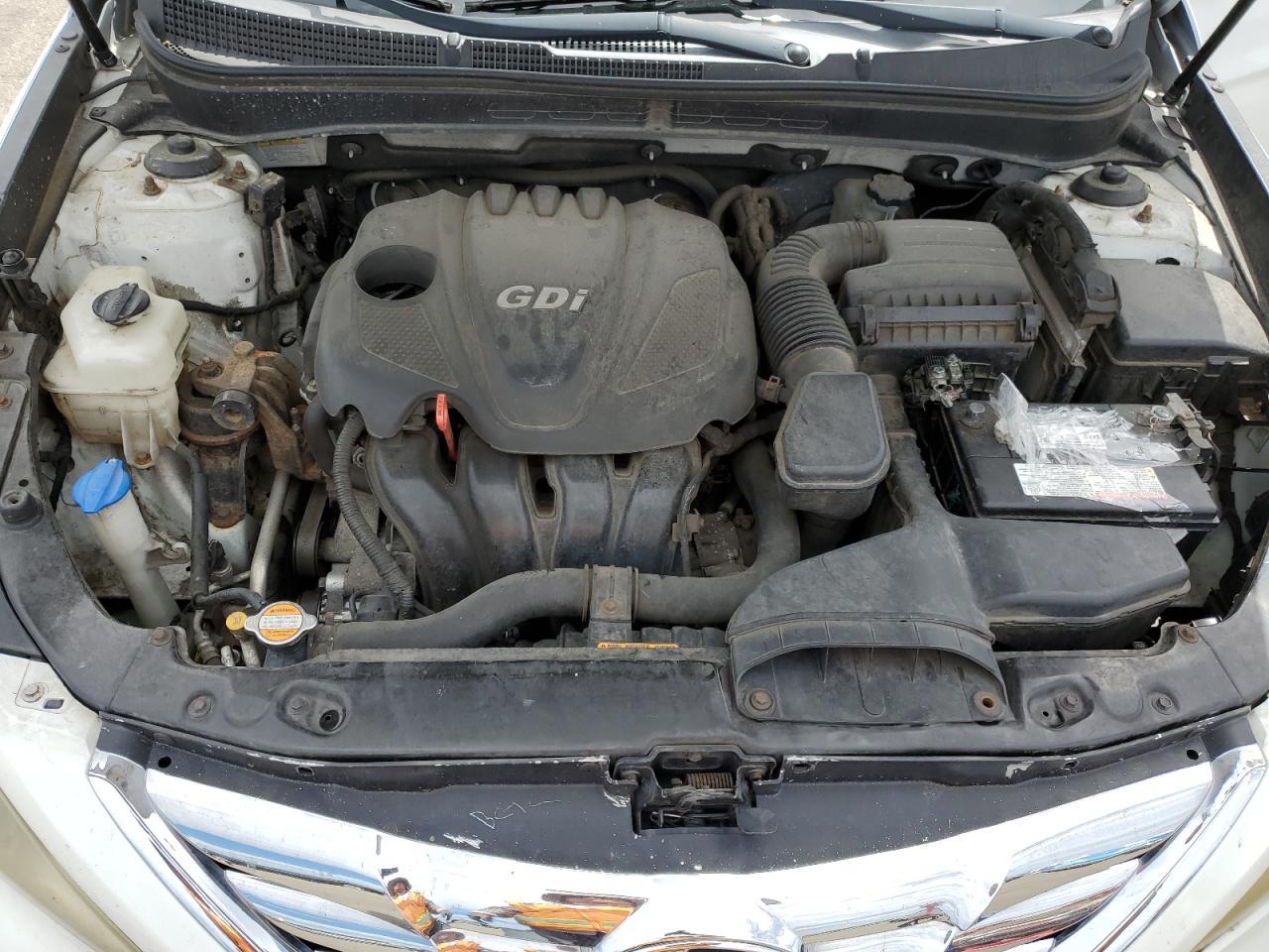 2011 HYUNDAI SONATA