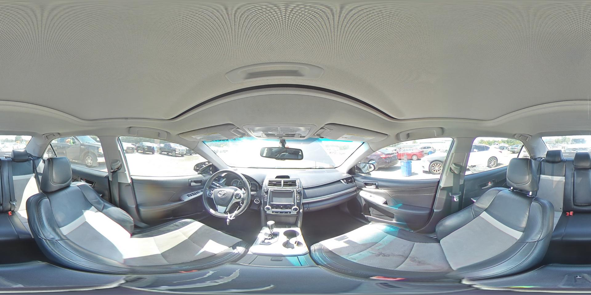 2014 TOYOTA CAMRY