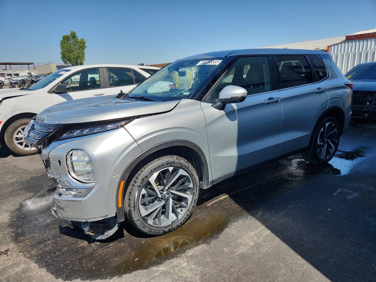 2024 MITSUBISHI outlander