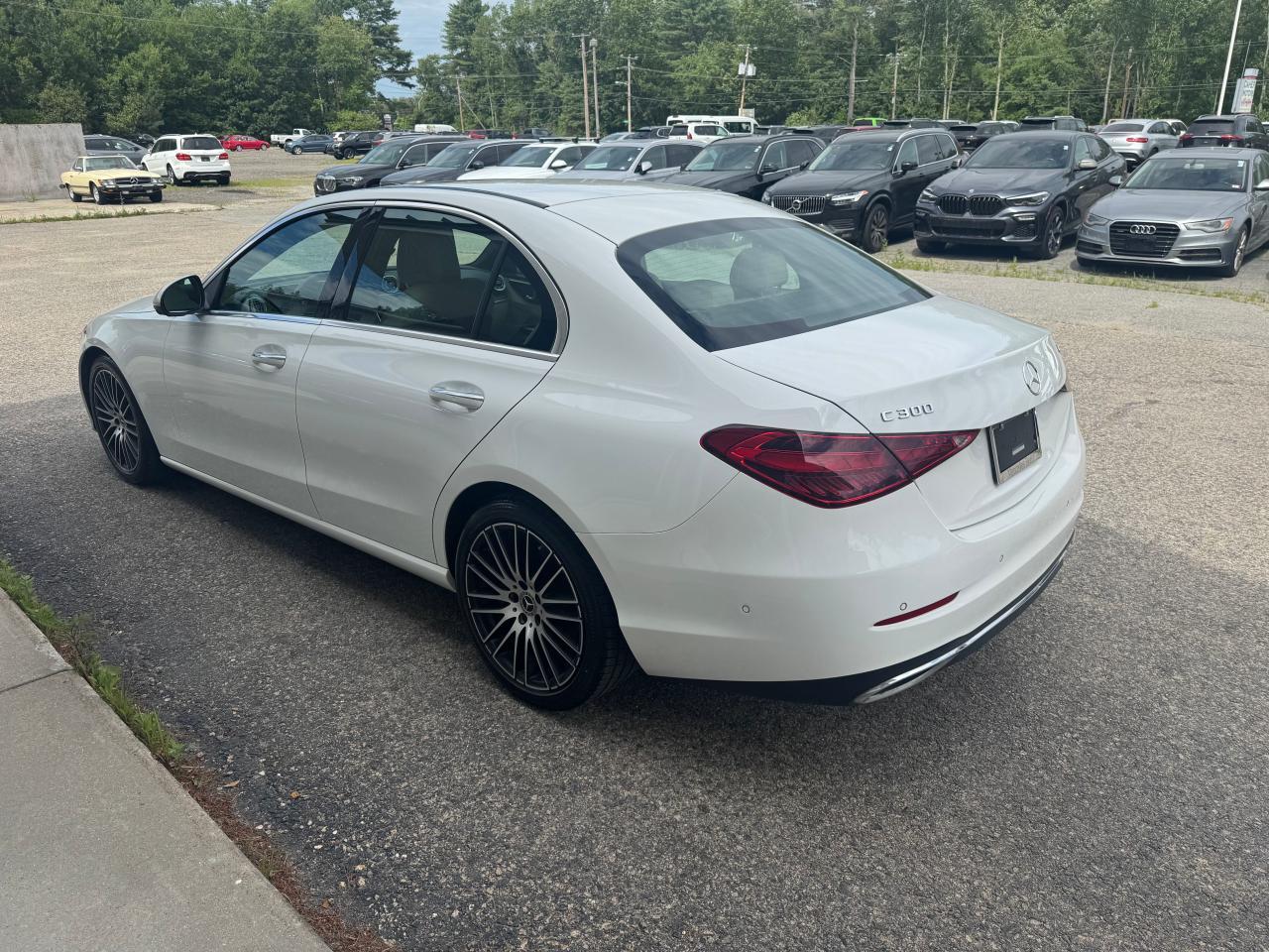 2022 MERCEDES-BENZ C-CLASS