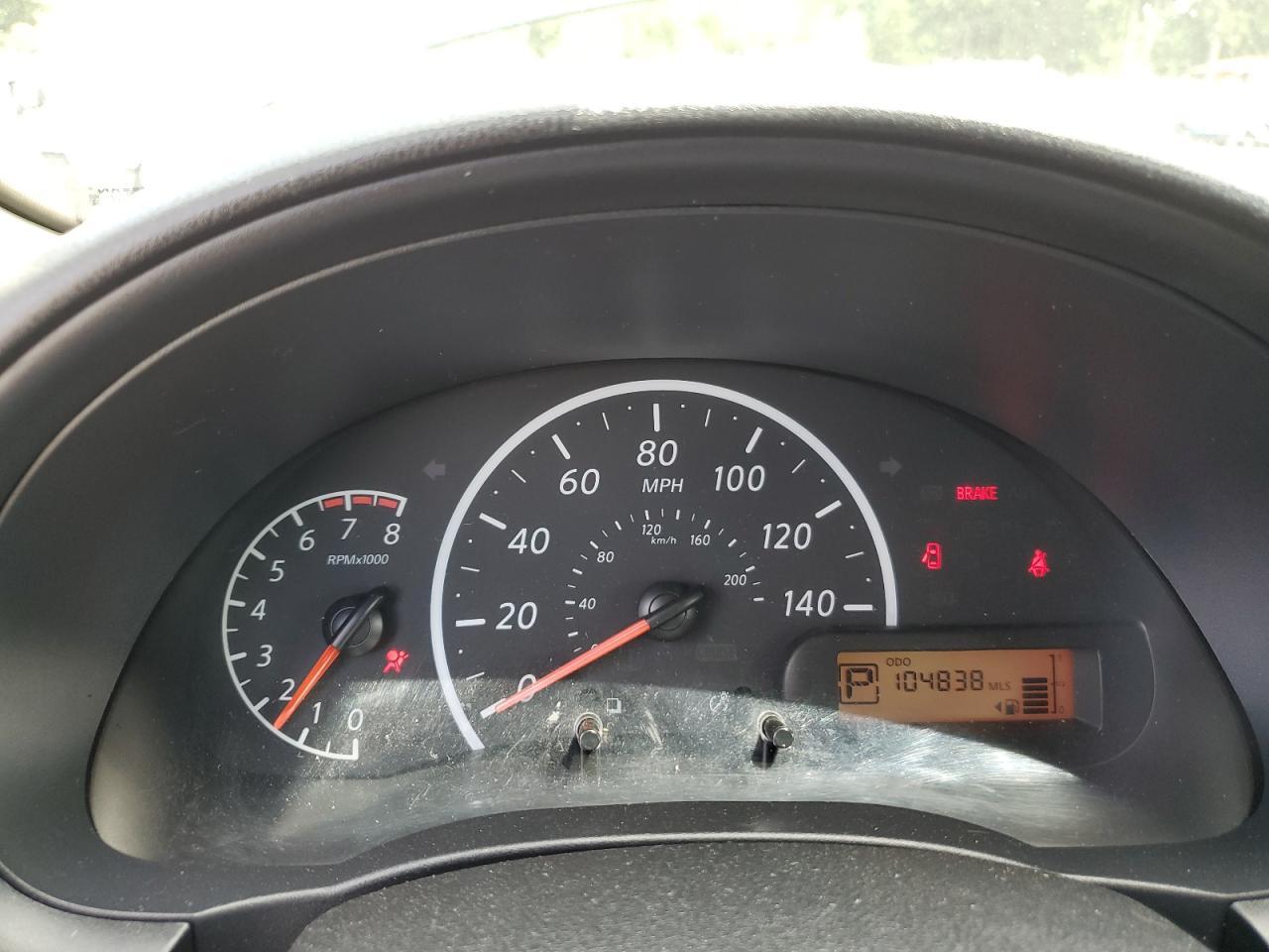 2015 NISSAN VERSA