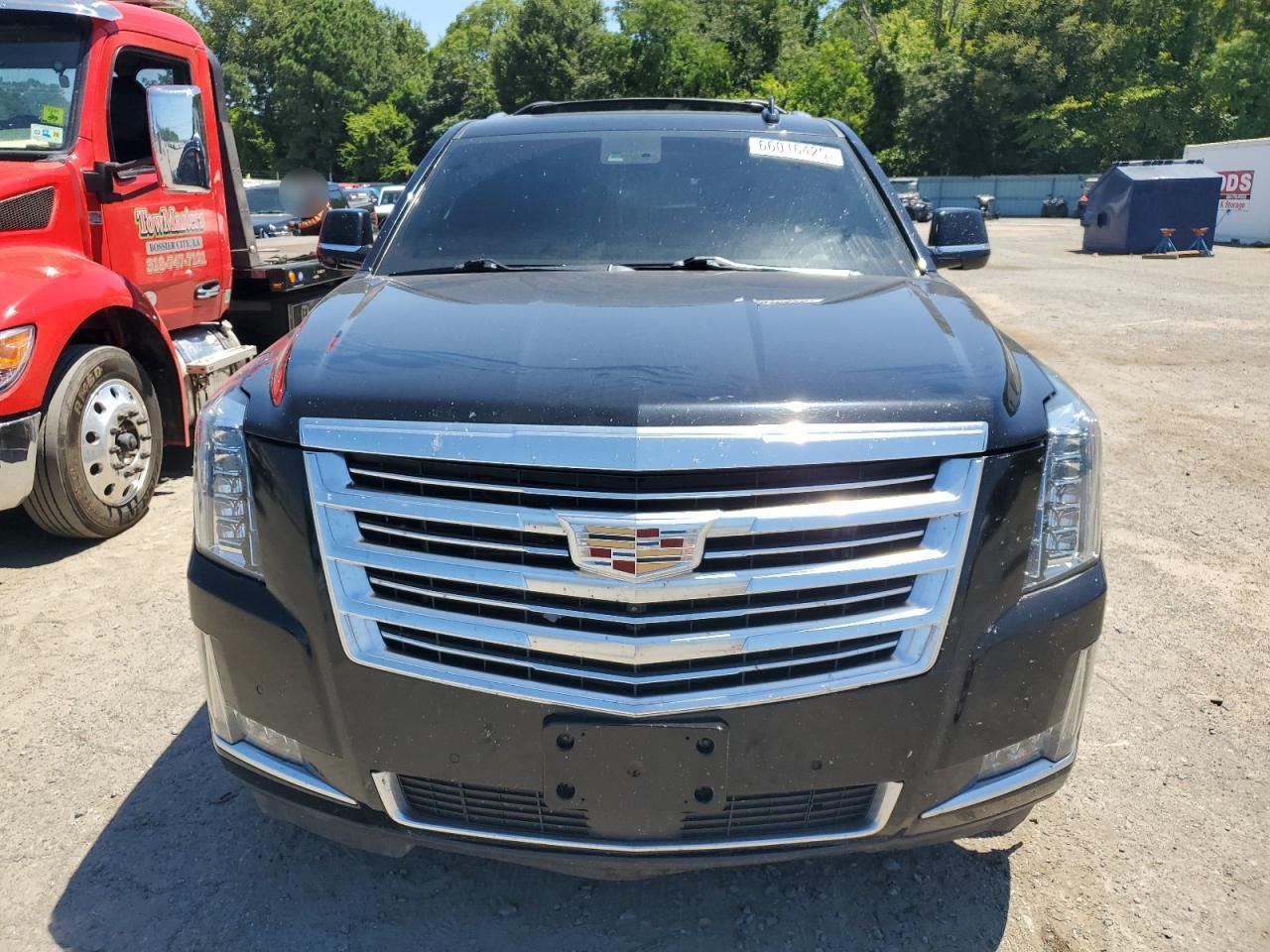 2017 CADILLAC ESCALADE