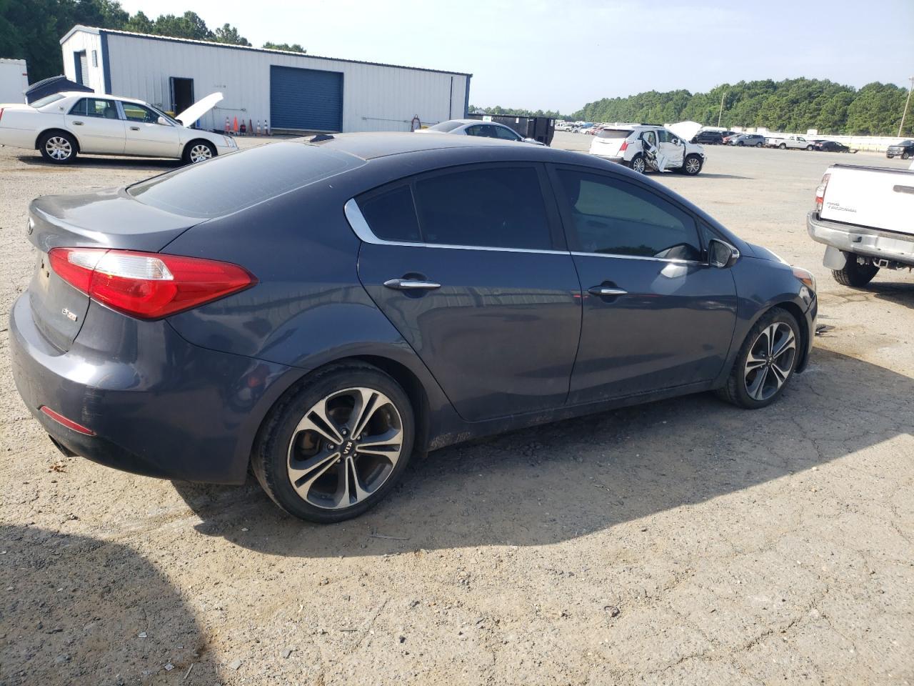 2015 KIA FORTE