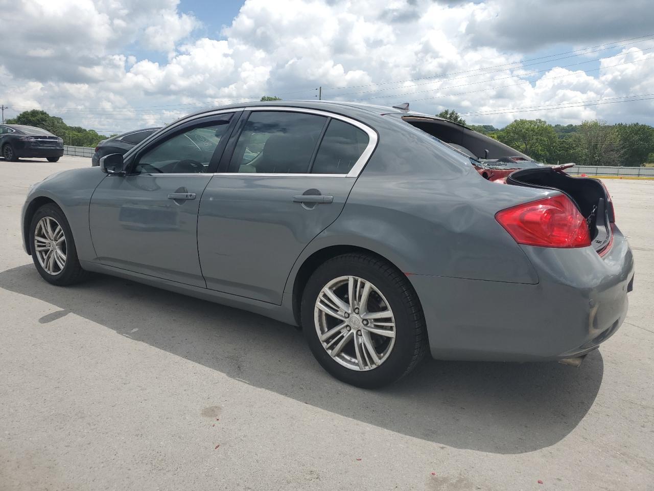 2012 INFINITI G37
