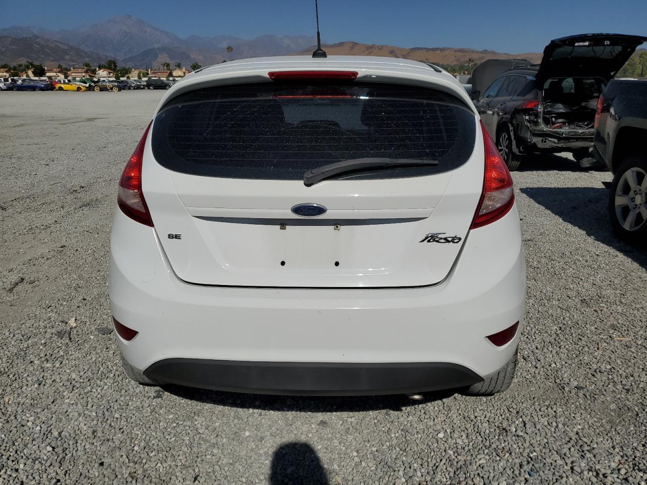 2013 FORD Fiesta