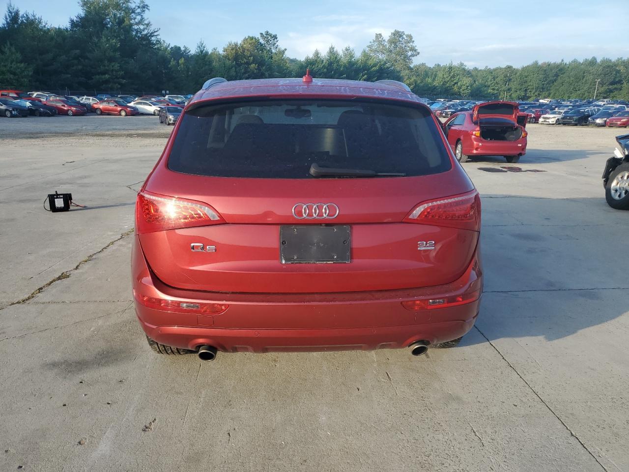 2010 AUDI Q5
