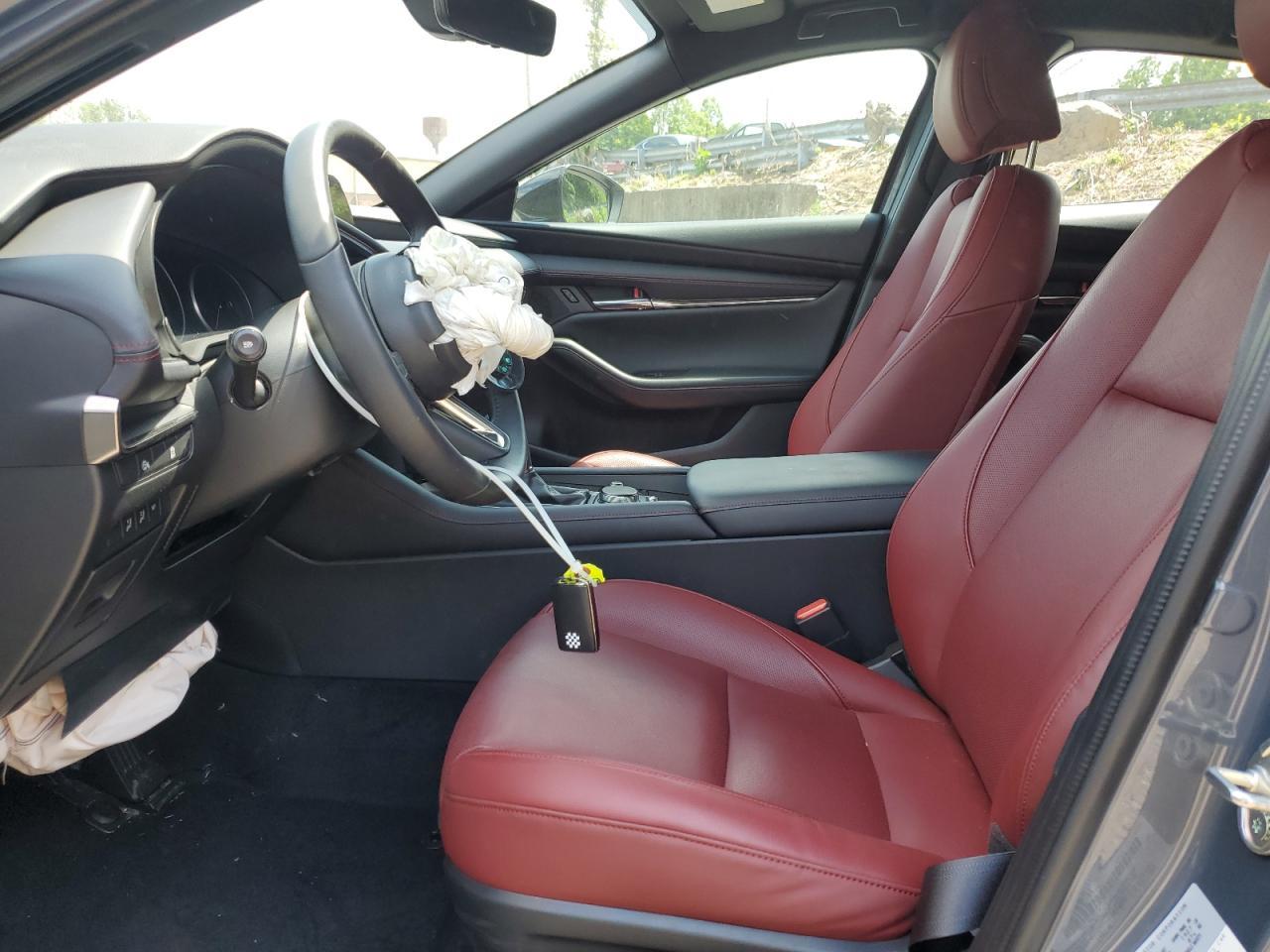 2025 MAZDA 3